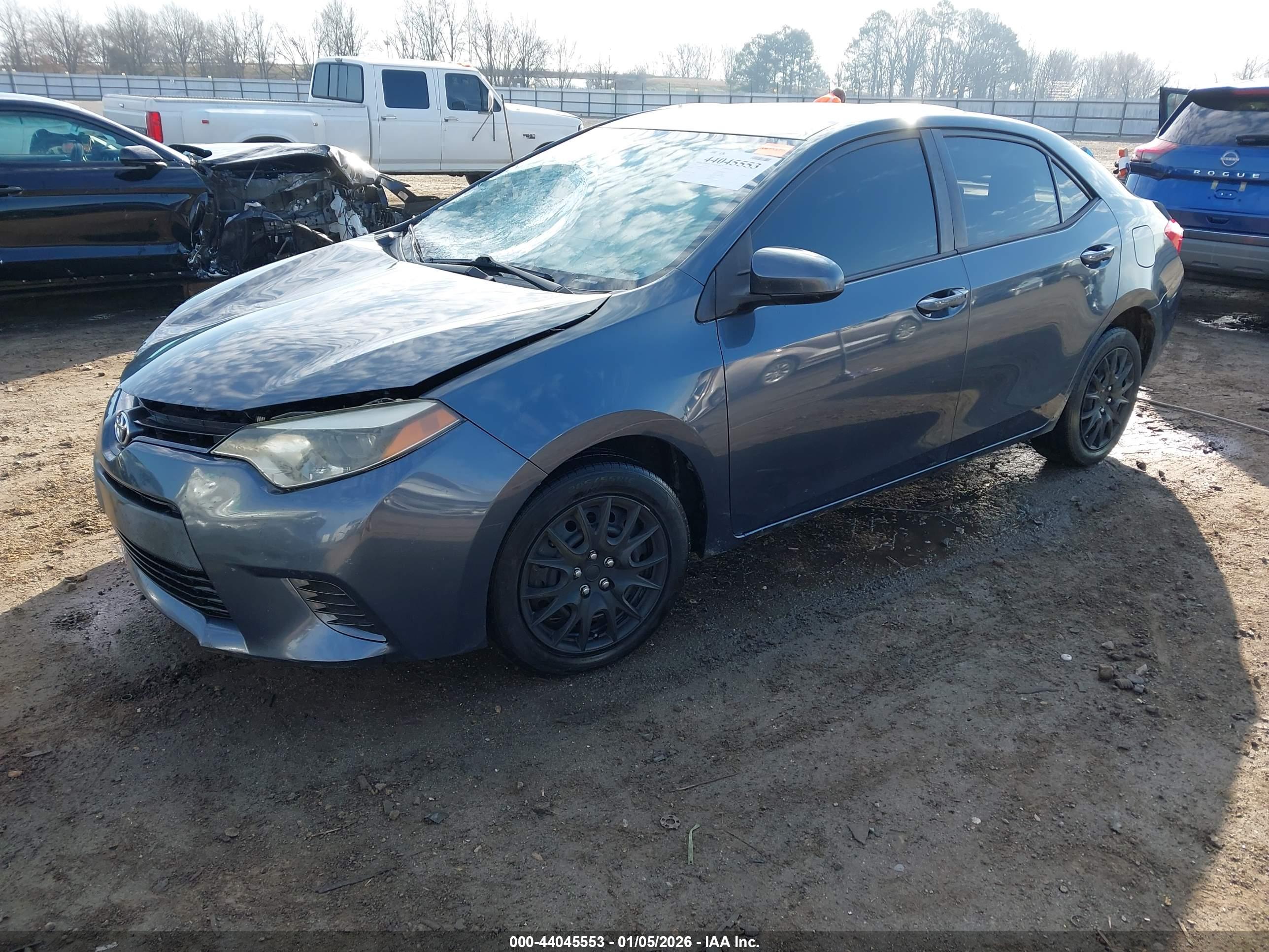 TOYOTA COROLLA image 2