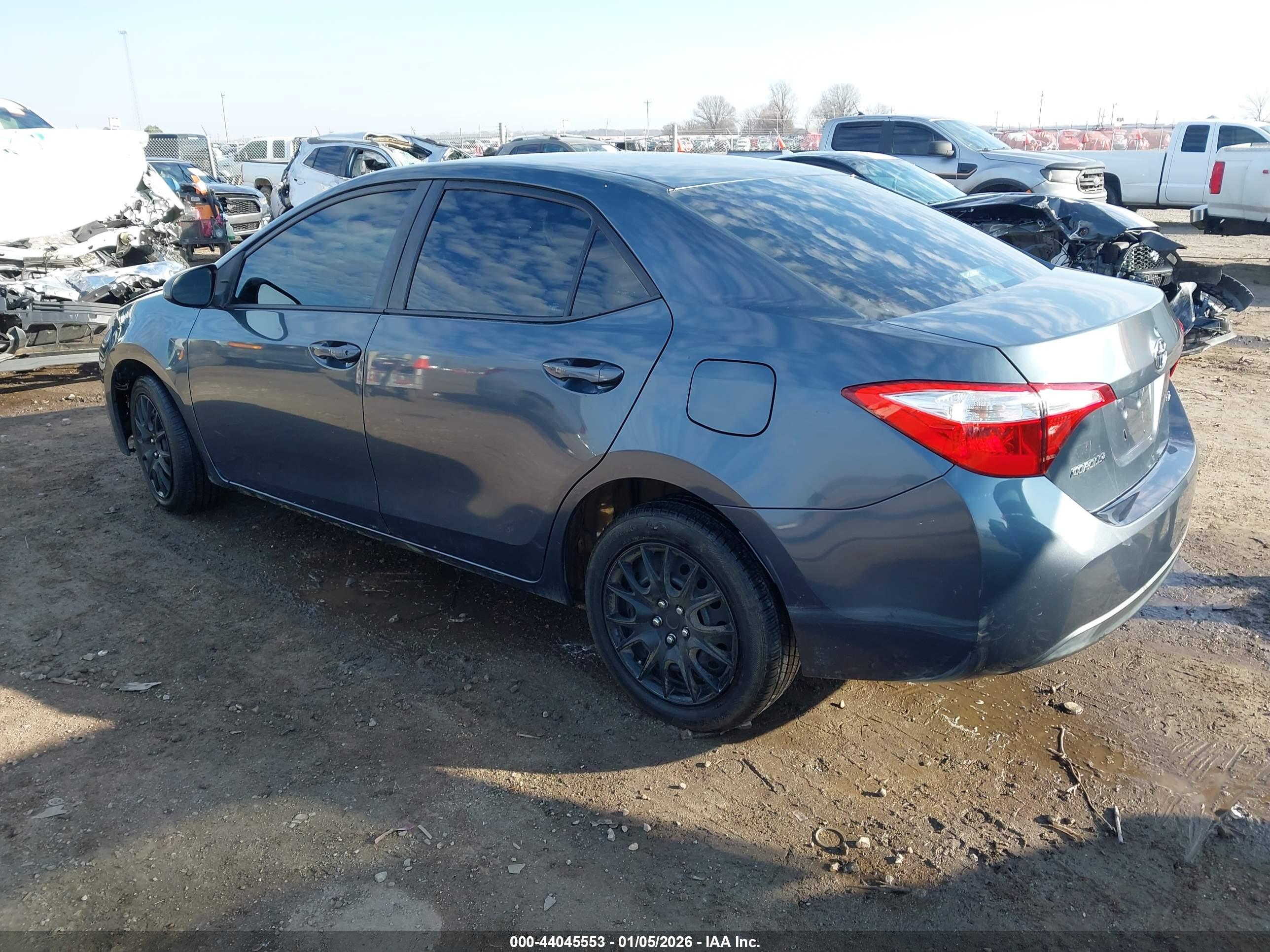TOYOTA COROLLA image 3