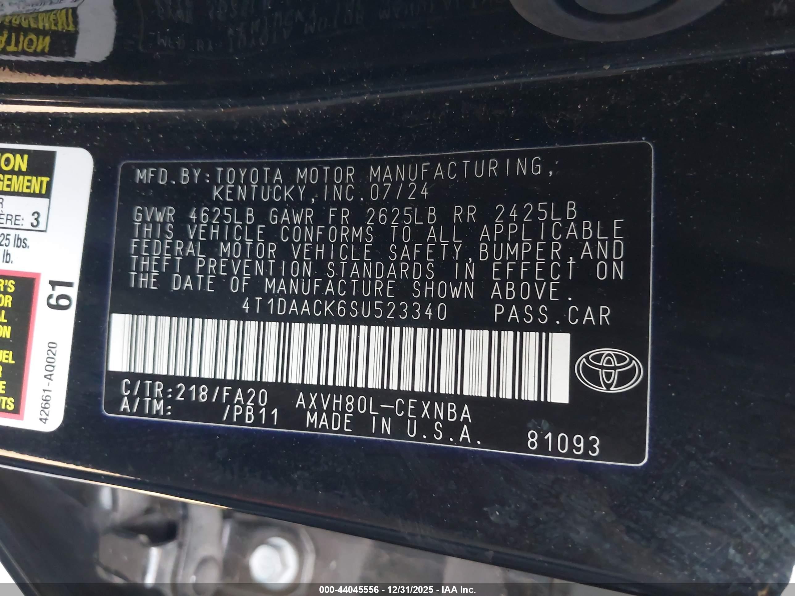 TOYOTA CAMRY image 9