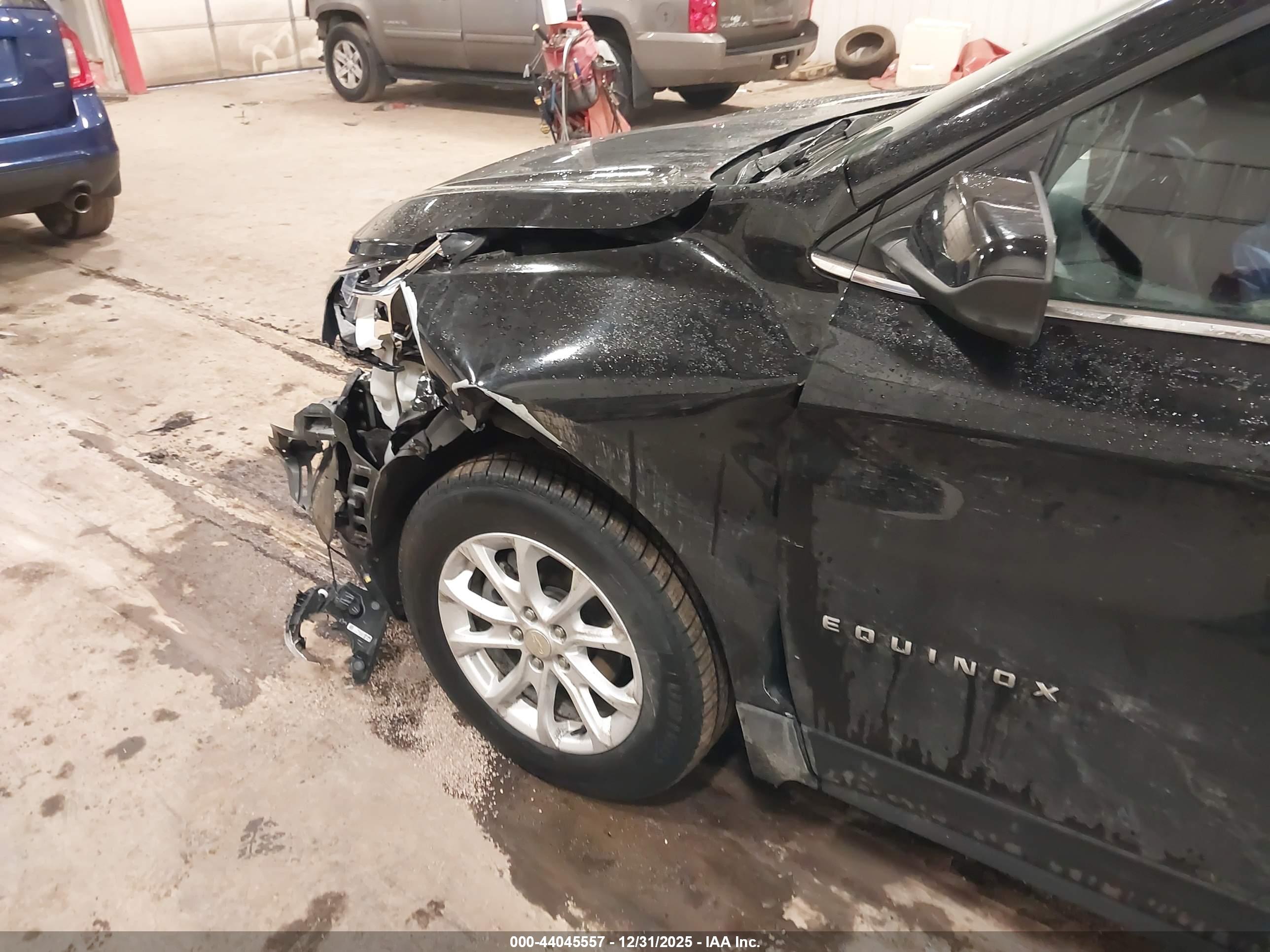 CHEVROLET EQUINOX image 6