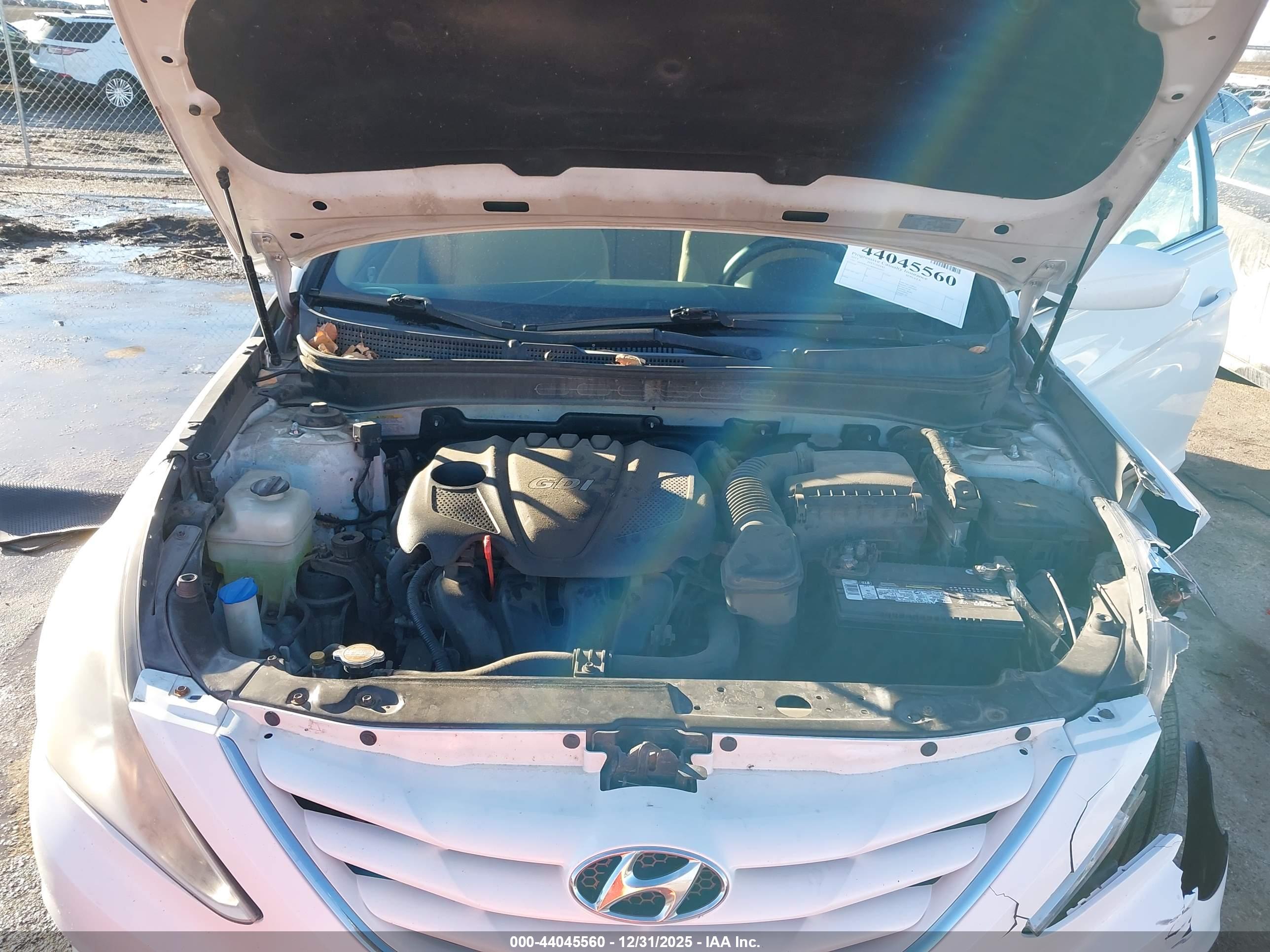HYUNDAI SONATA image 10