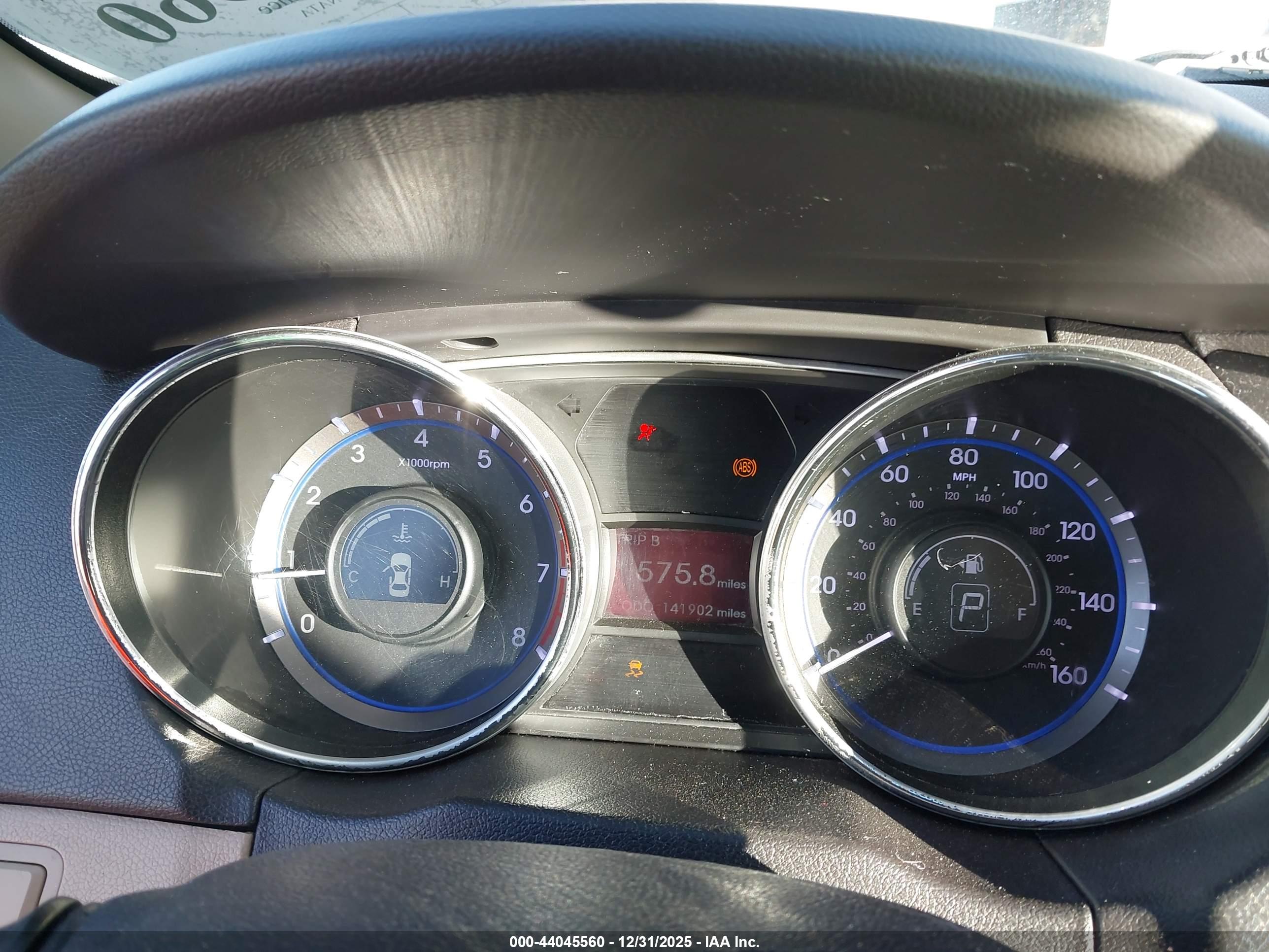 HYUNDAI SONATA image 7