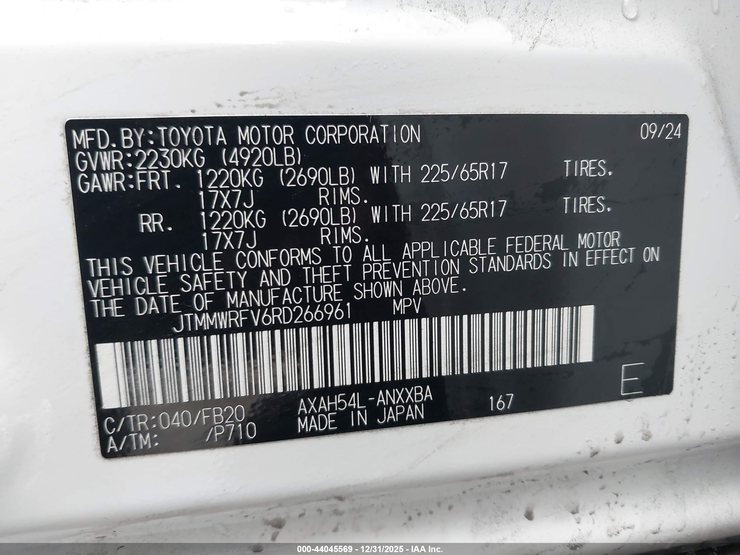 TOYOTA RAV4 image 9