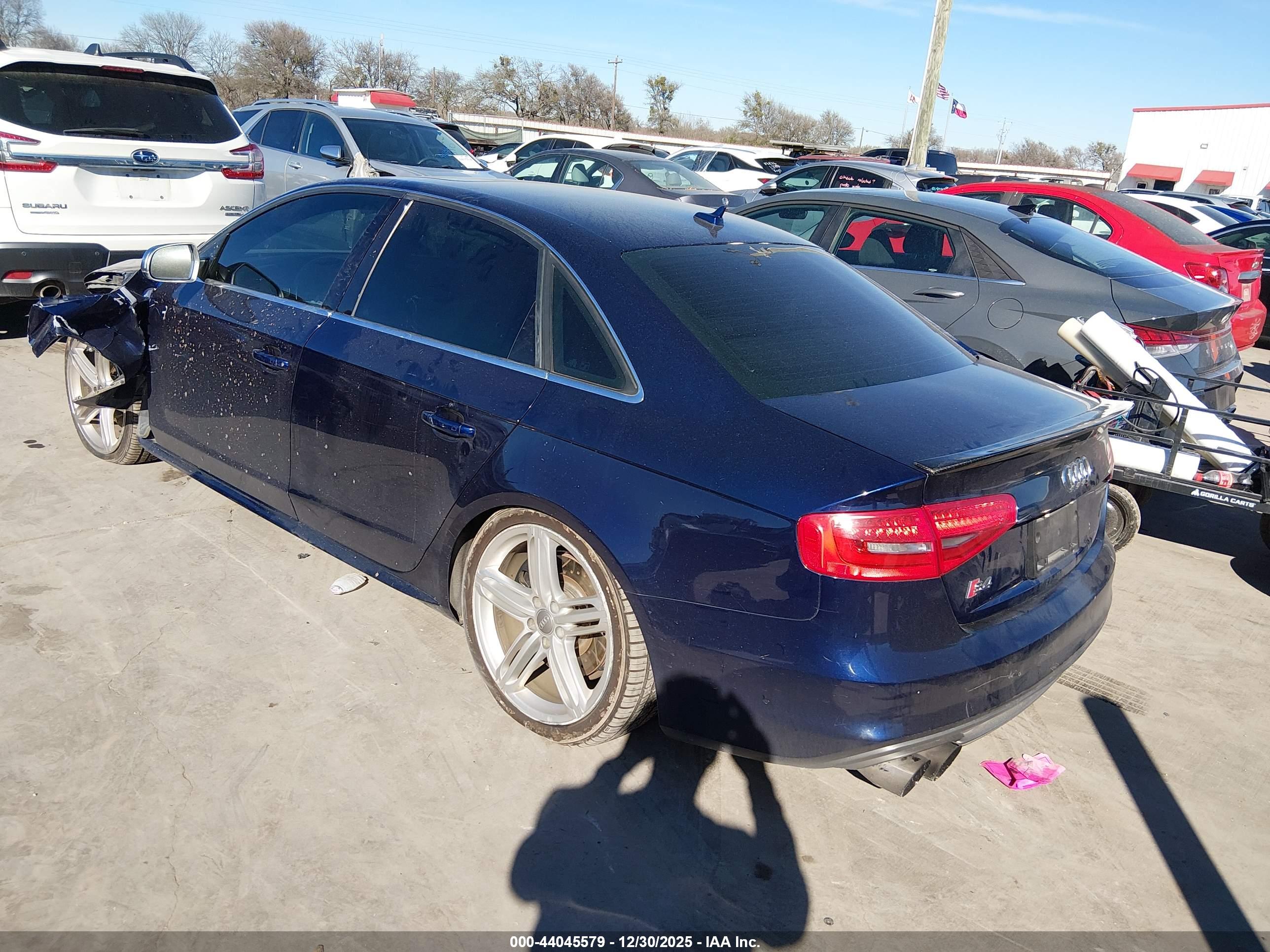 AUDI S4 image 3