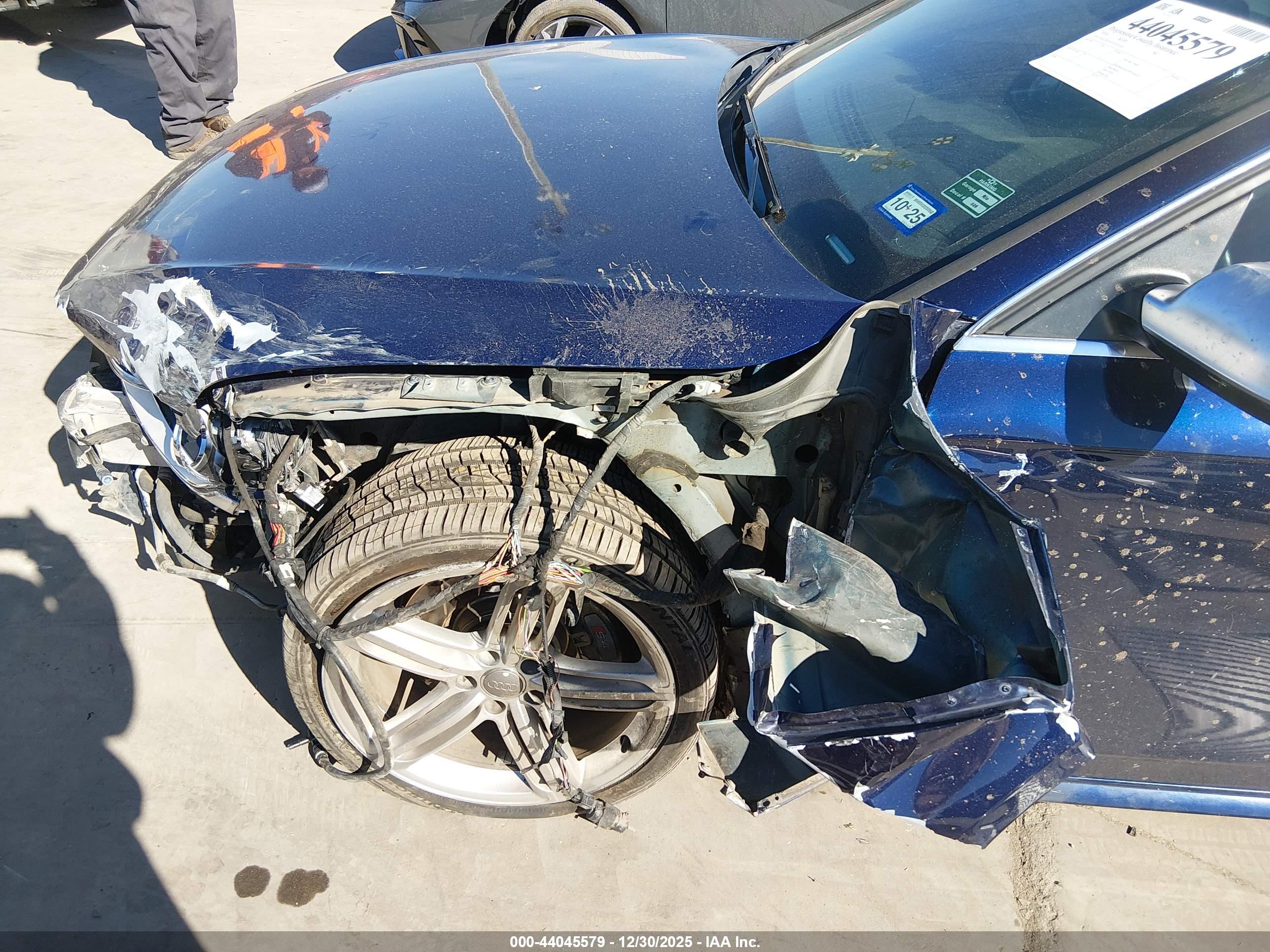 AUDI S4 image 6