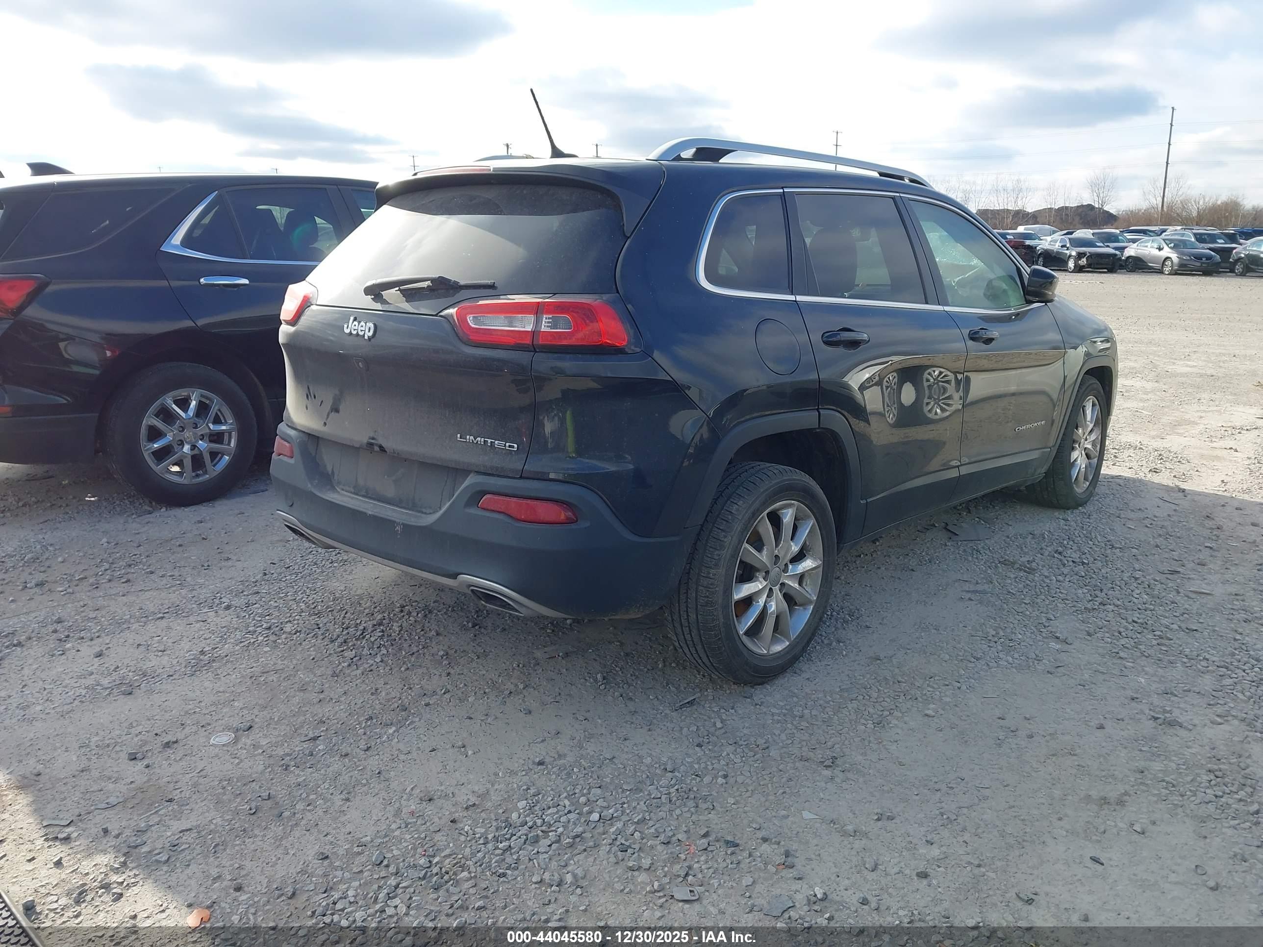 JEEP CHEROKEE image 4