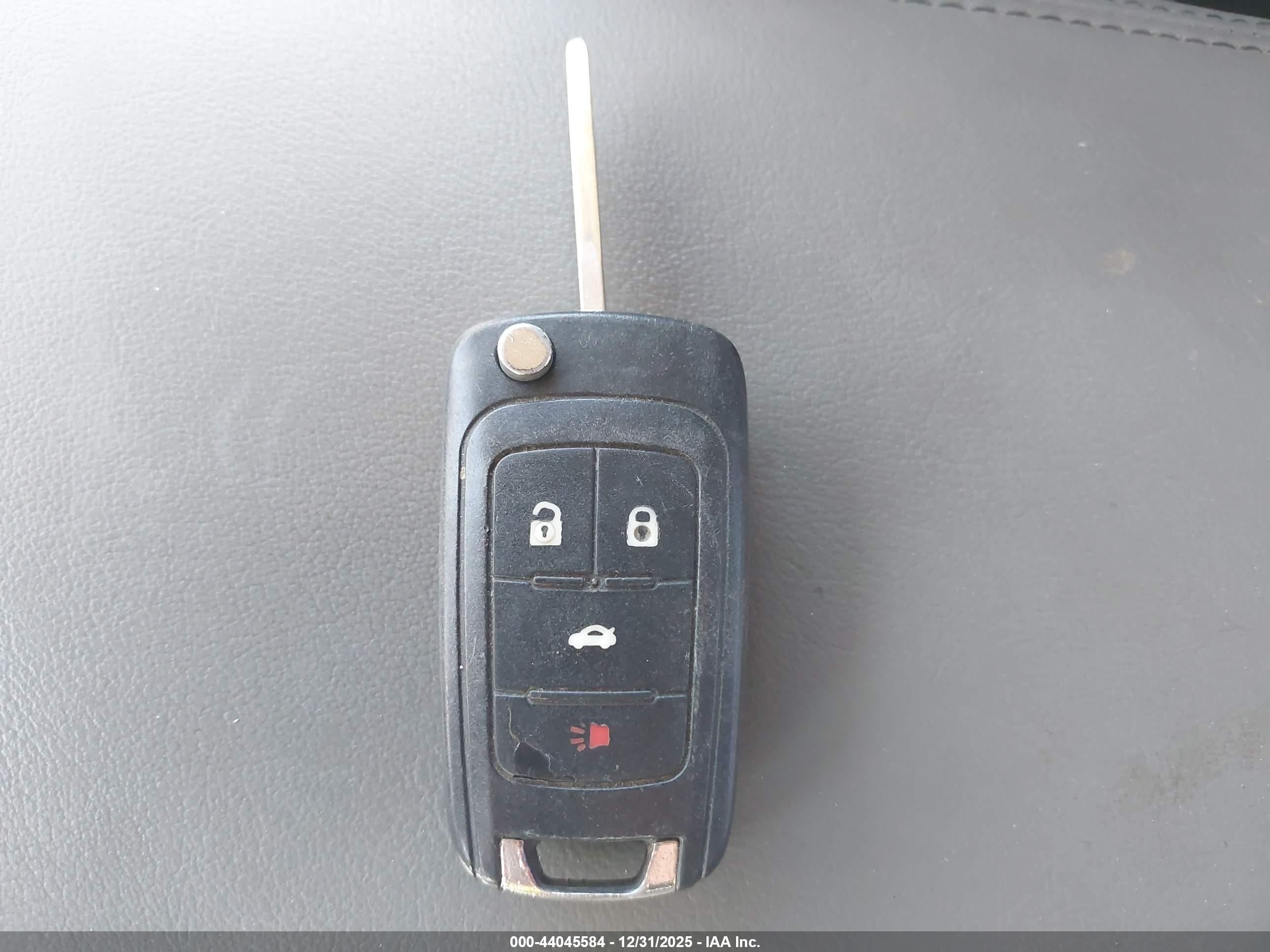 CHEVROLET MALIBU image 11