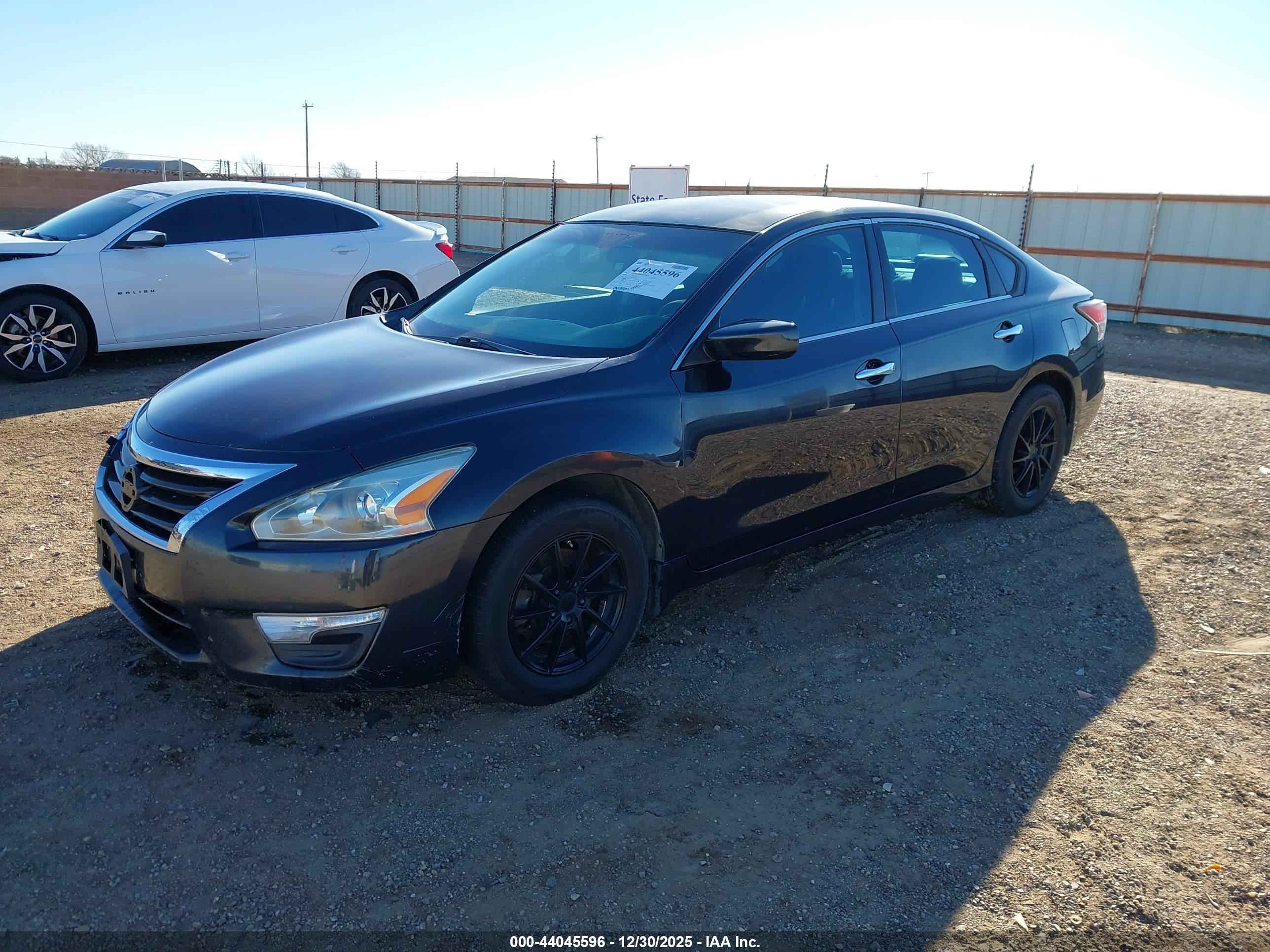 NISSAN ALTIMA image 2