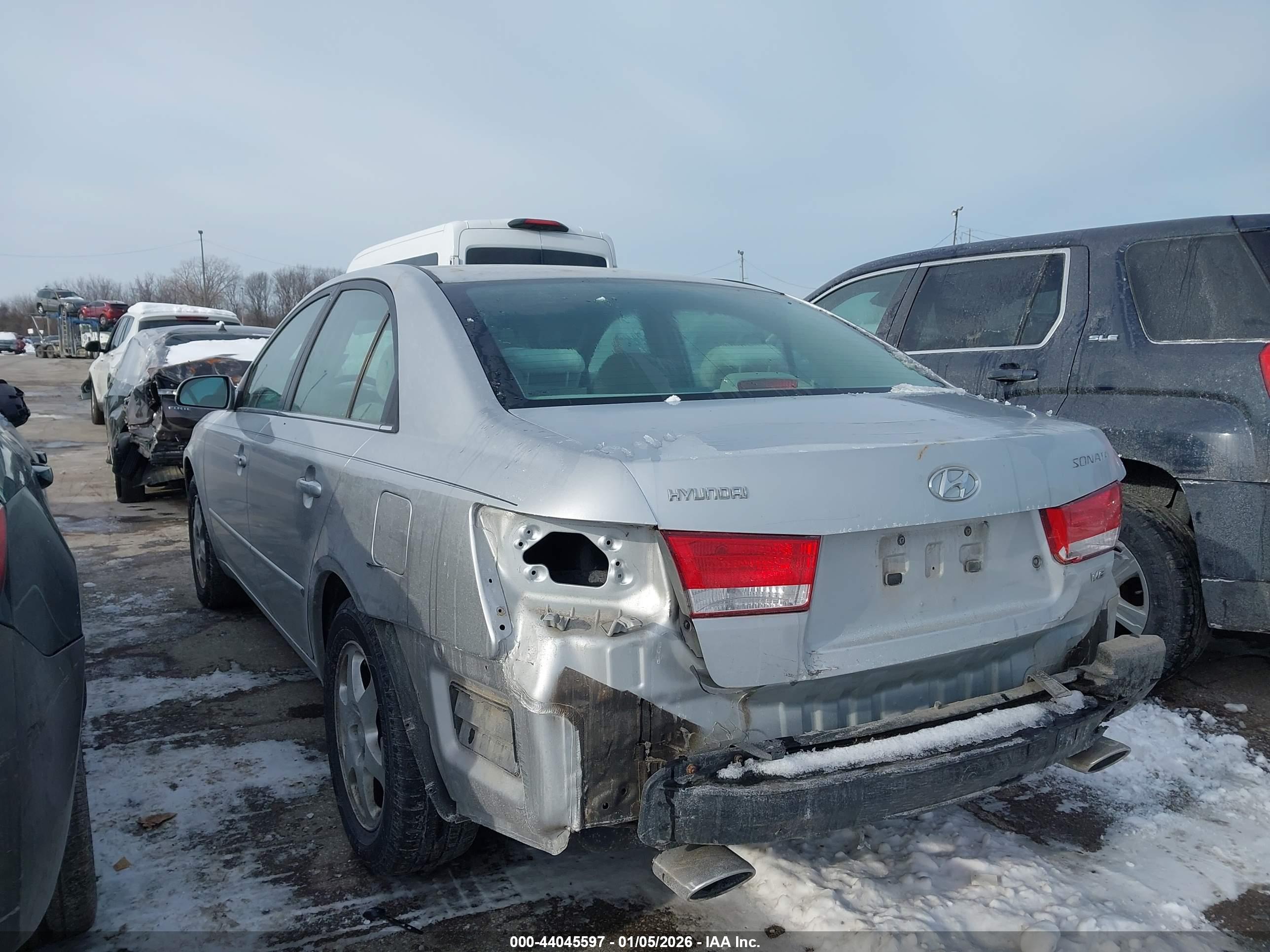 HYUNDAI SONATA image 3
