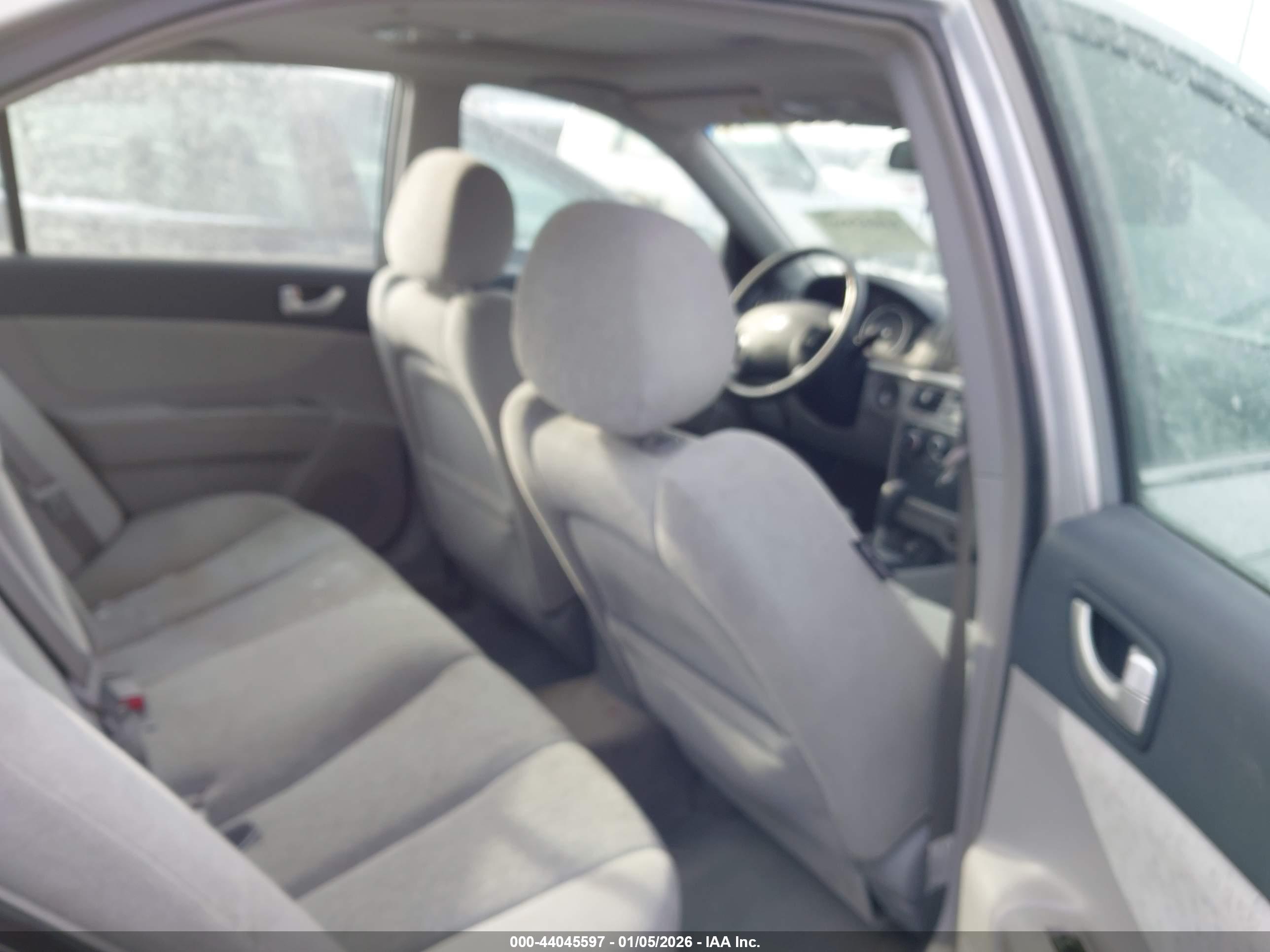 HYUNDAI SONATA image 8