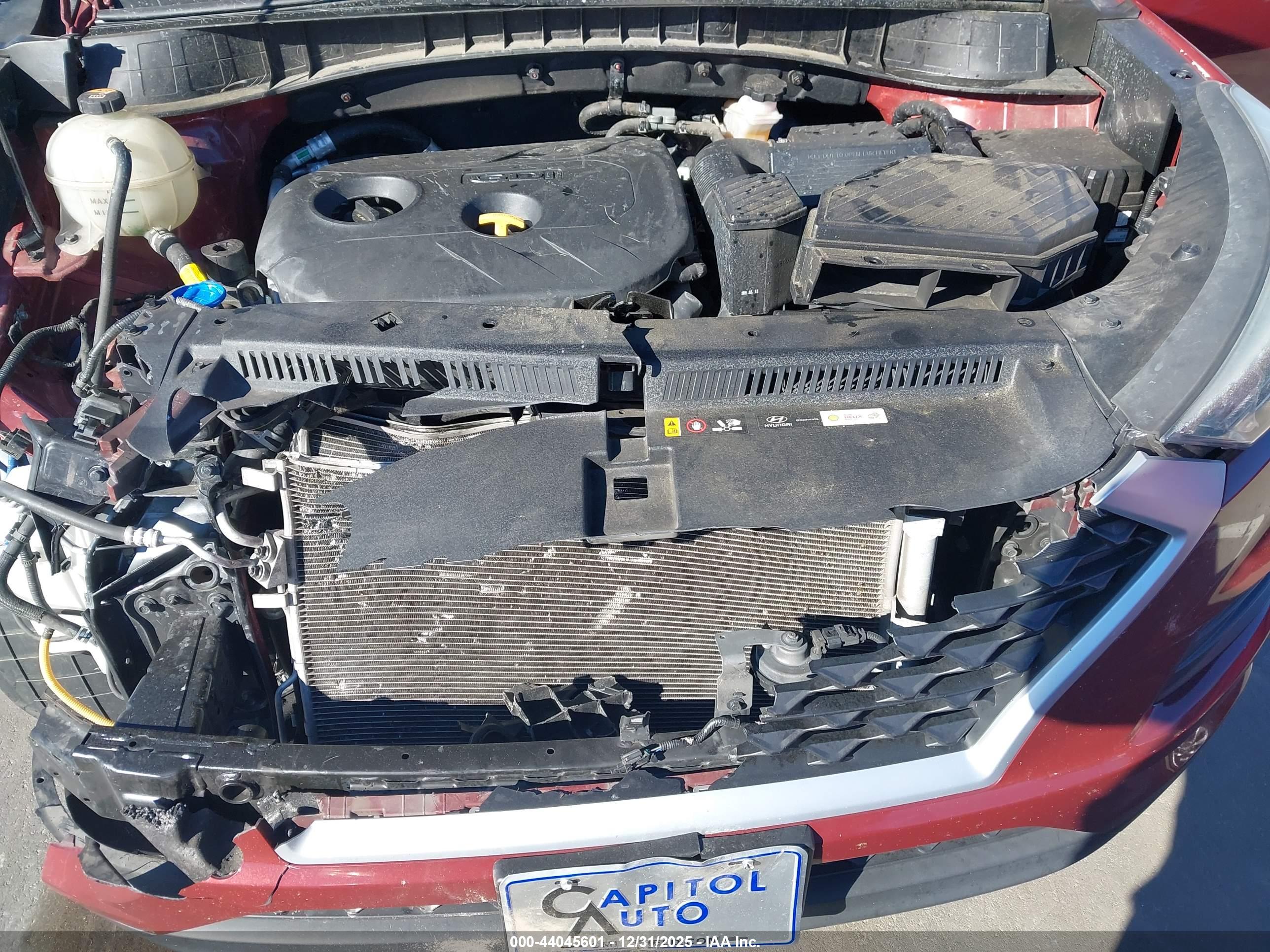 HYUNDAI TUCSON image 10
