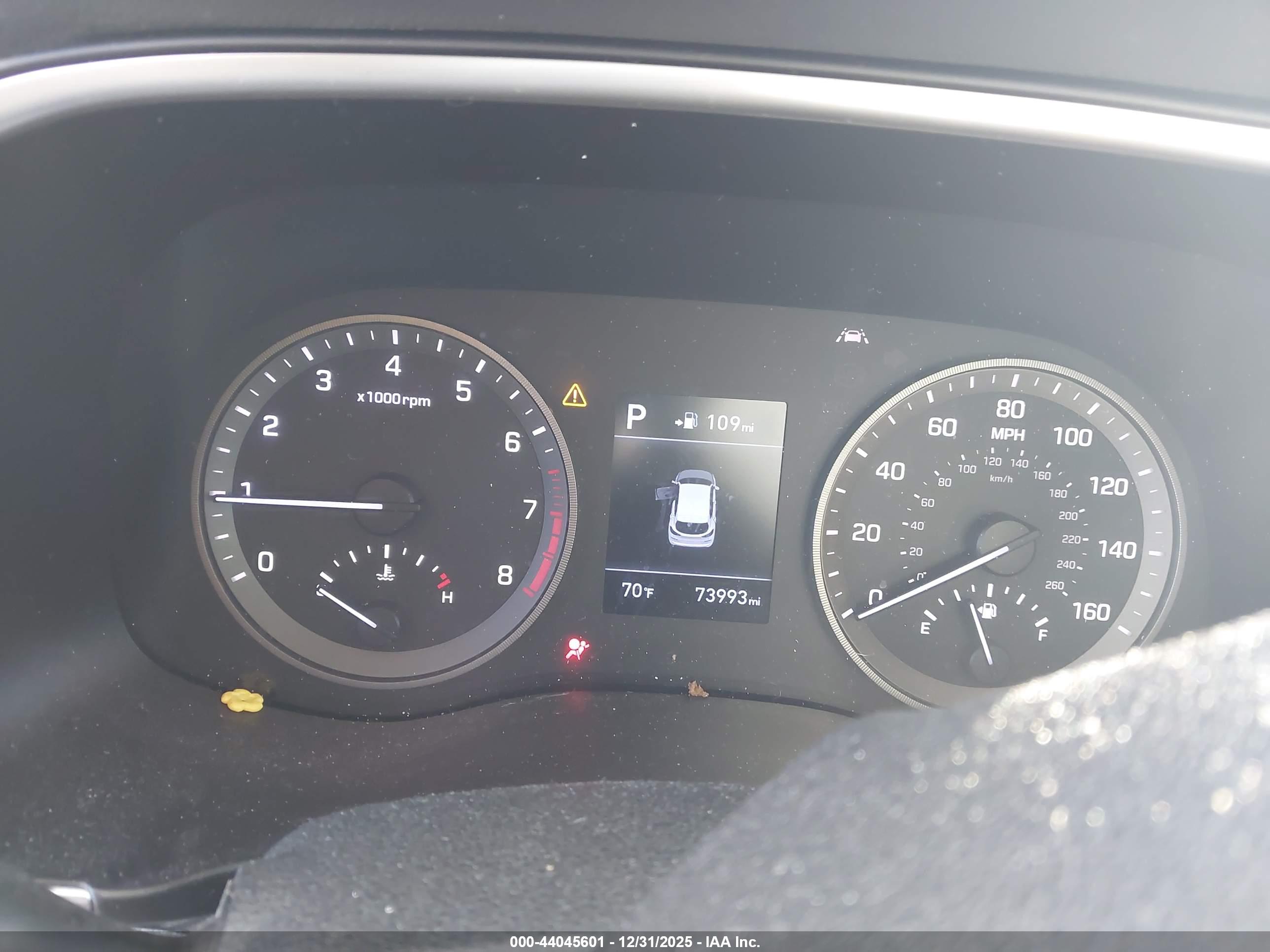 HYUNDAI TUCSON image 7