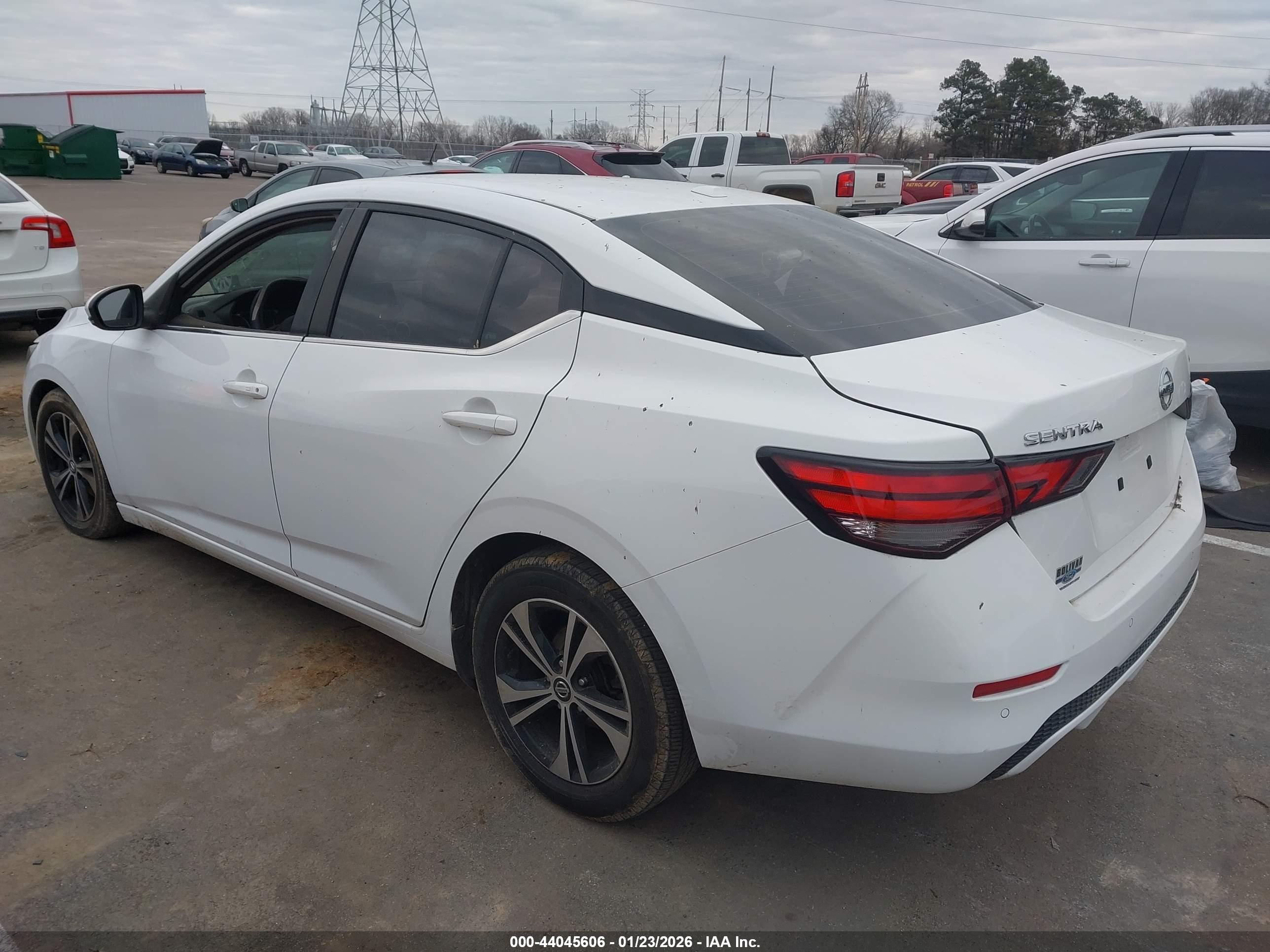 NISSAN SENTRA image 3