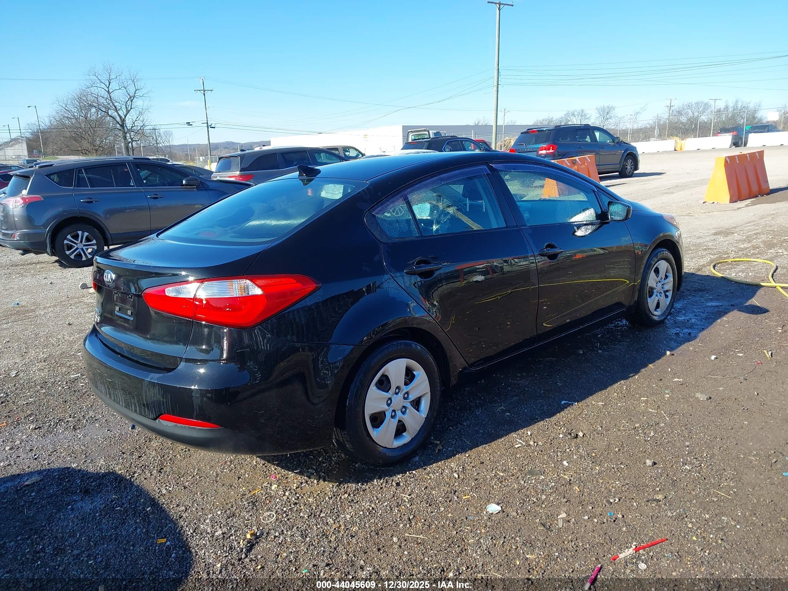 KIA FORTE image 4