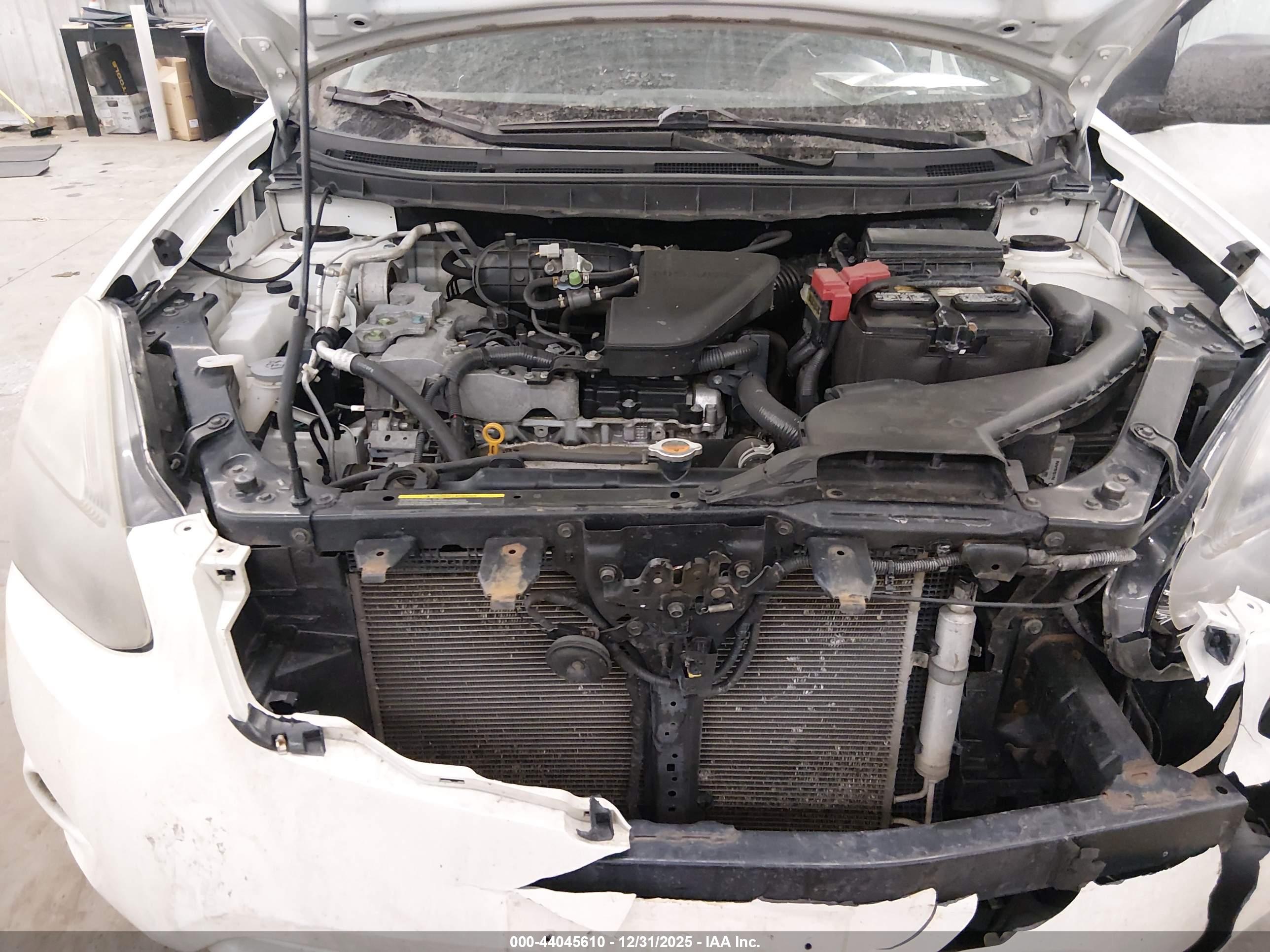 NISSAN ROGUE image 10