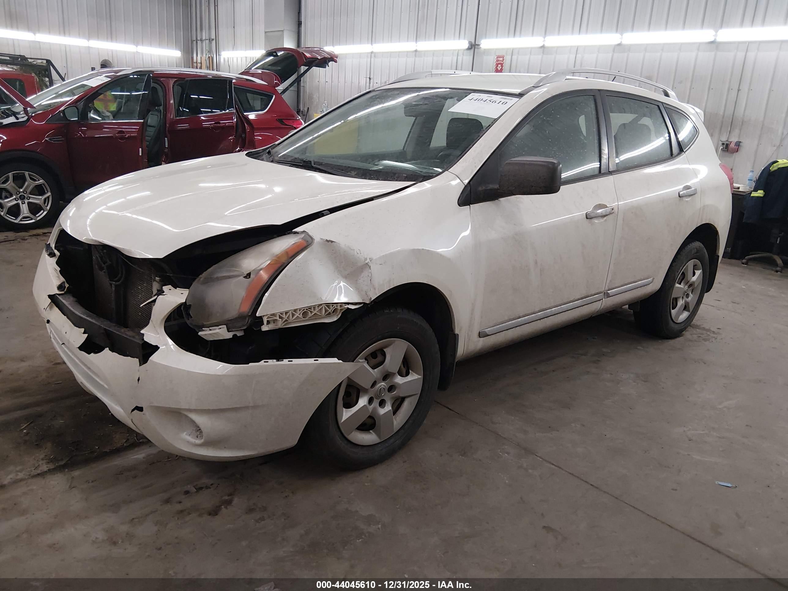 NISSAN ROGUE image 2