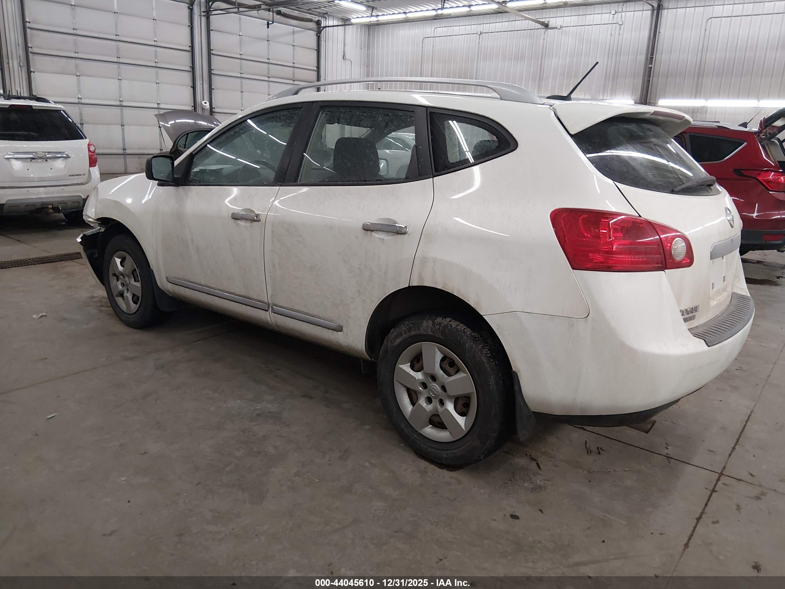 NISSAN ROGUE image 3