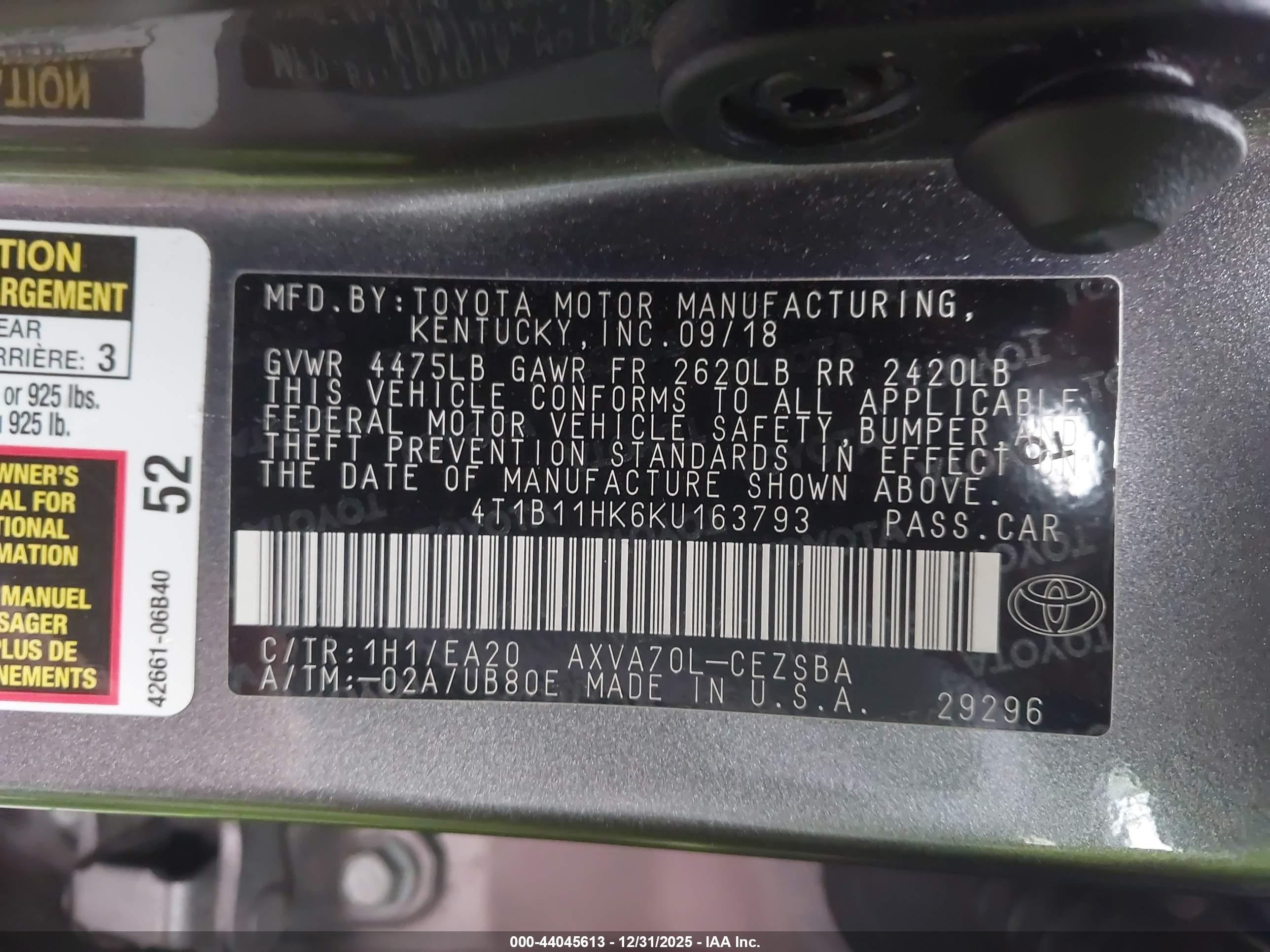 TOYOTA CAMRY image 9