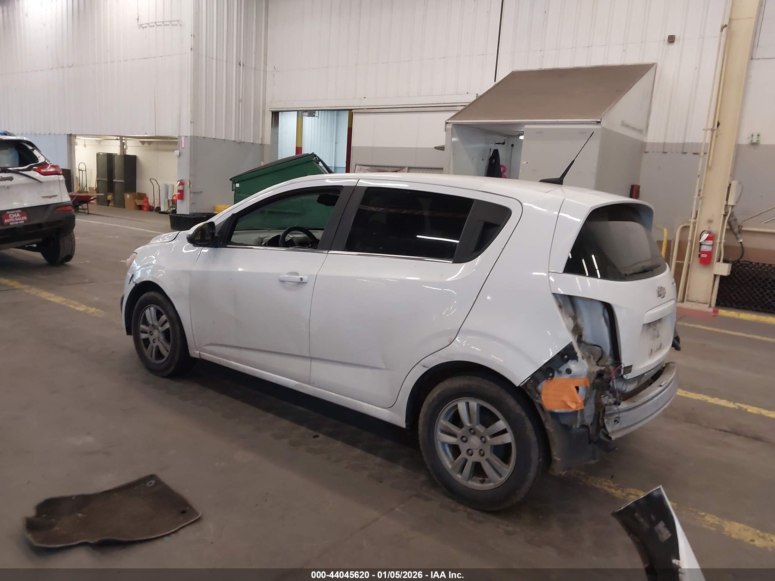 CHEVROLET SONIC image 3