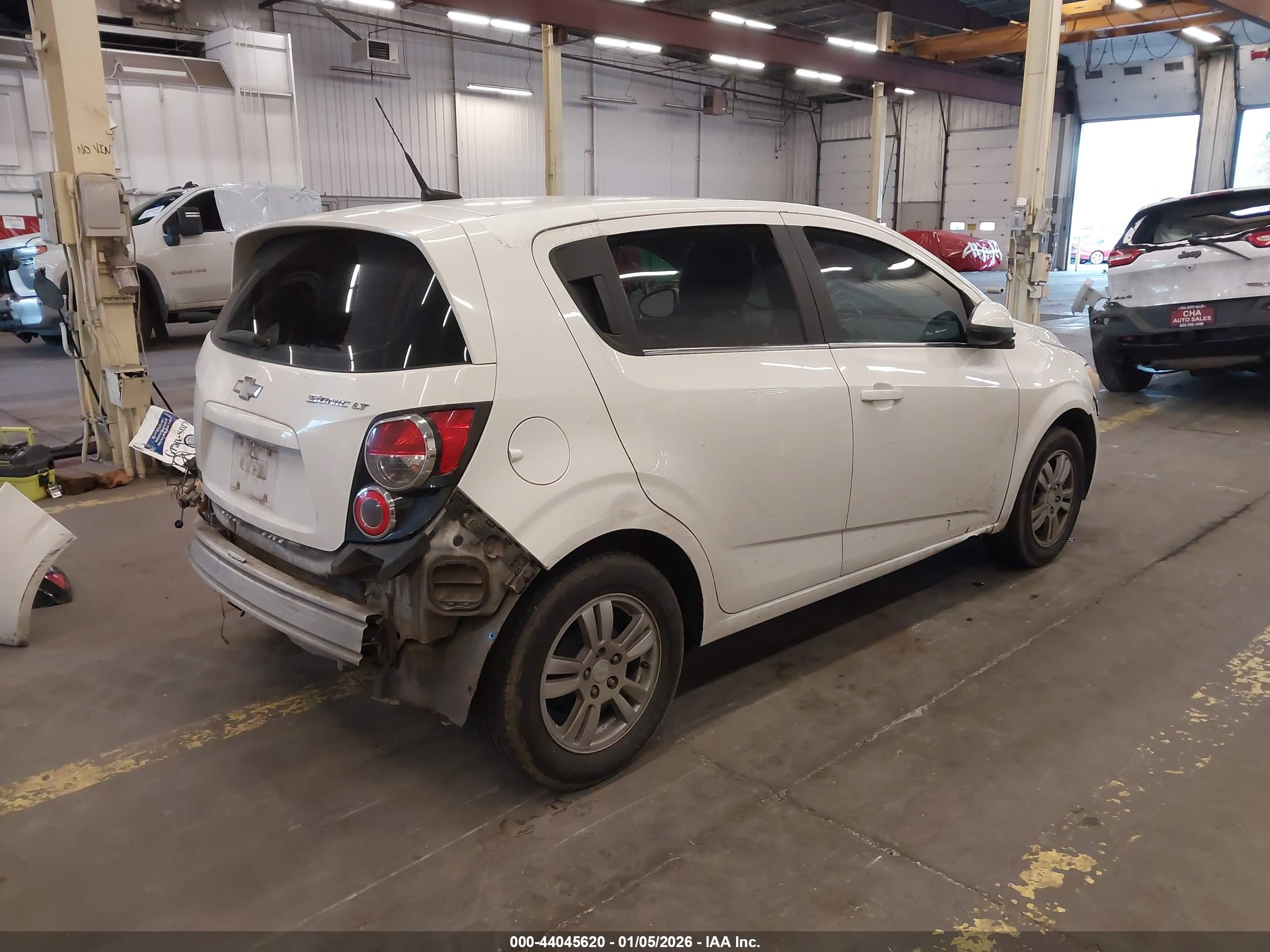 CHEVROLET SONIC image 4