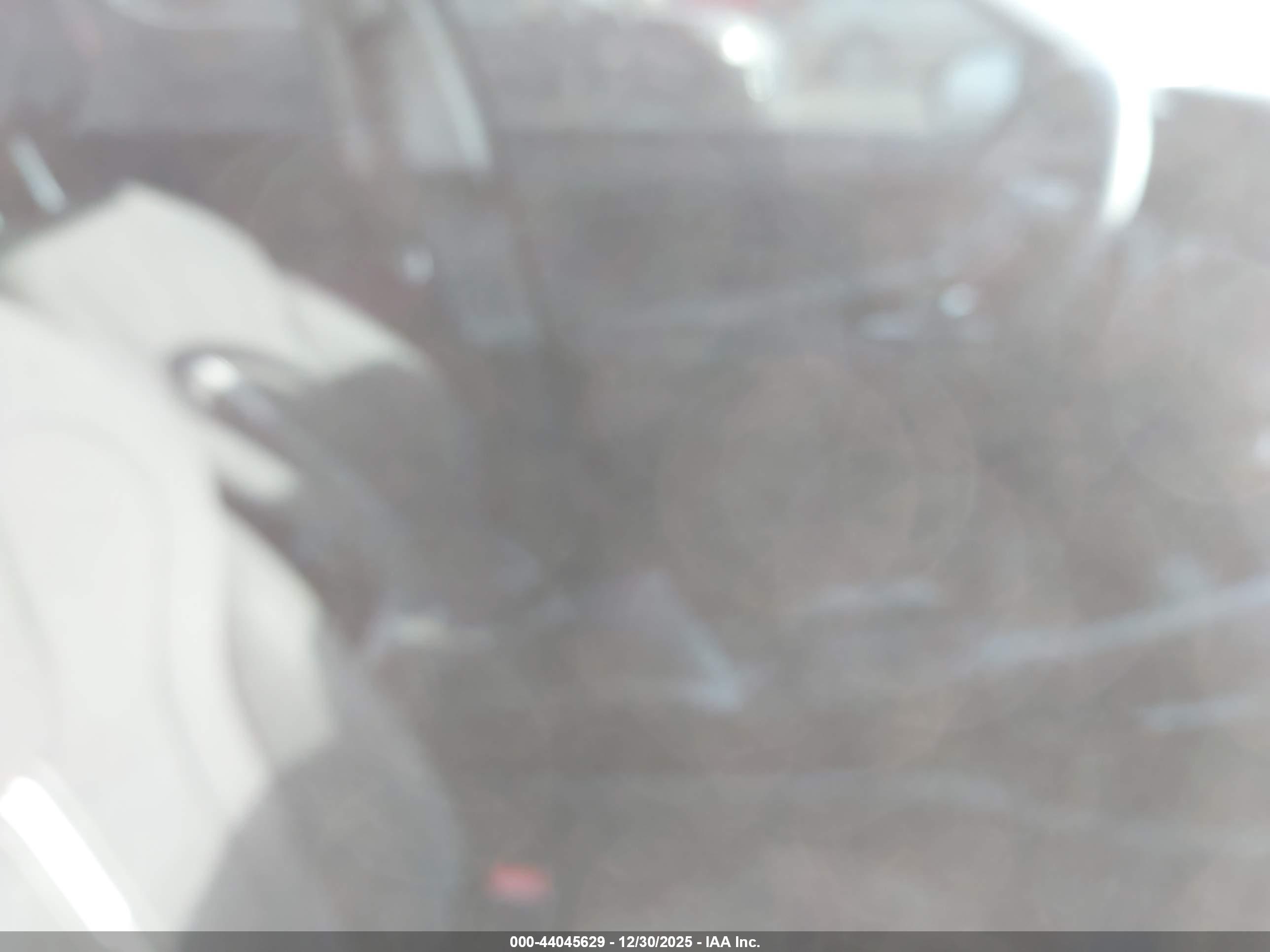 HYUNDAI ELANTRA image 5