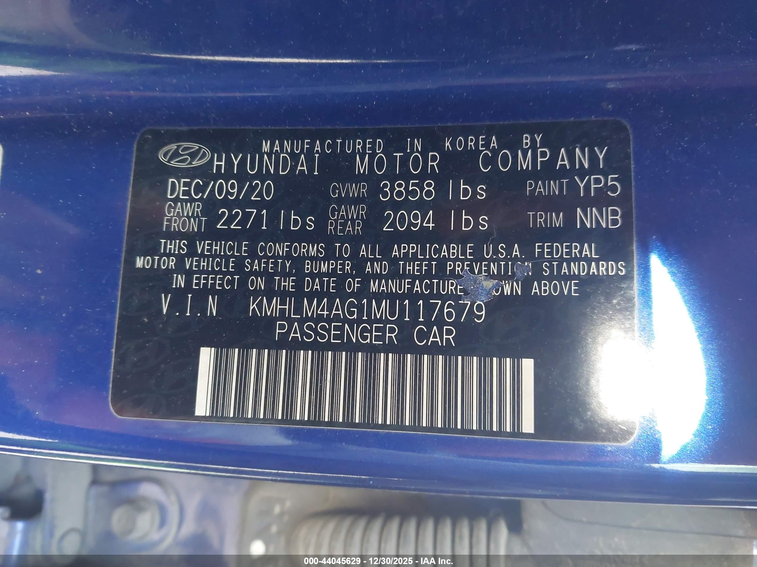 HYUNDAI ELANTRA image 9