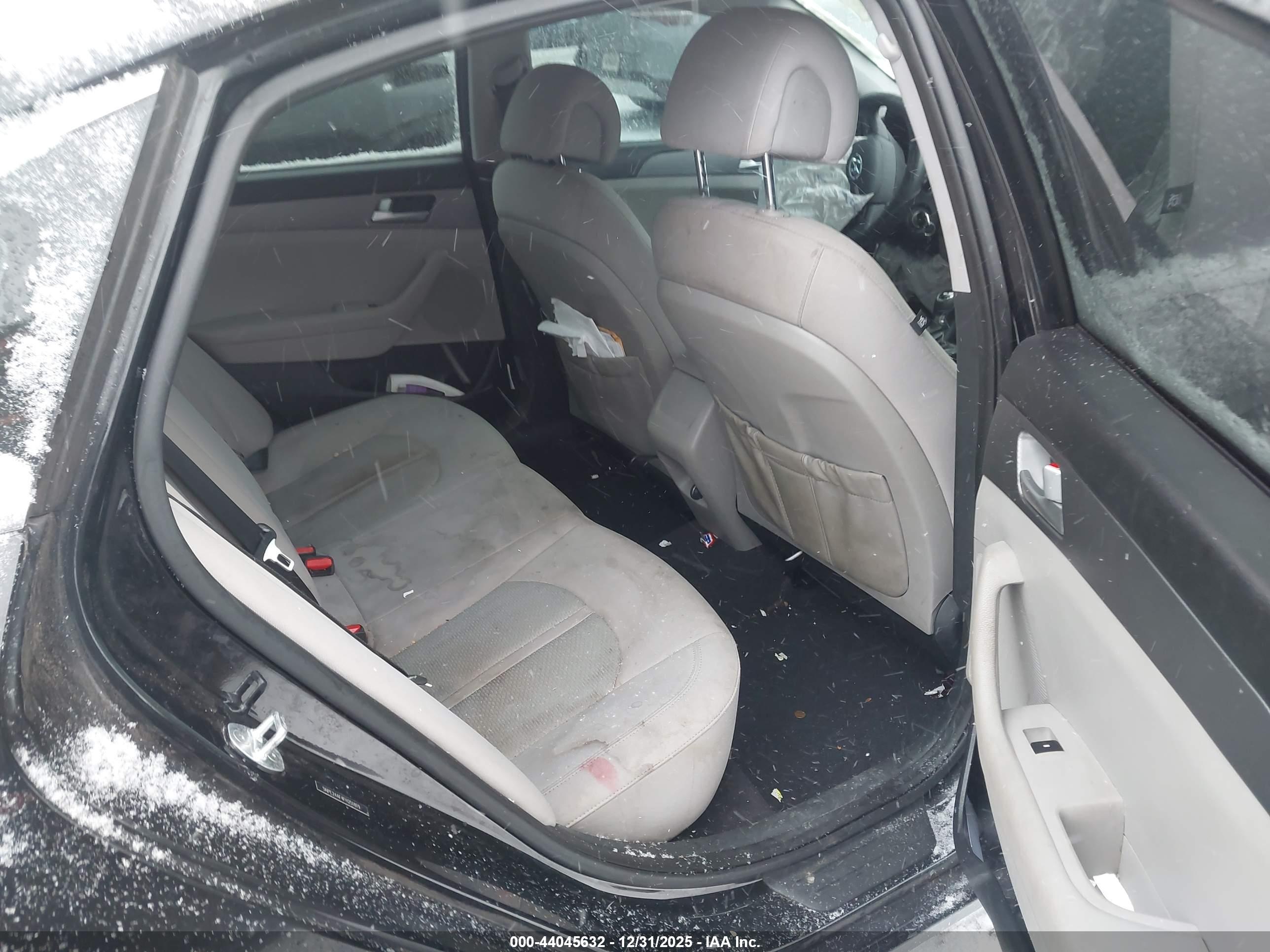 HYUNDAI SONATA image 8