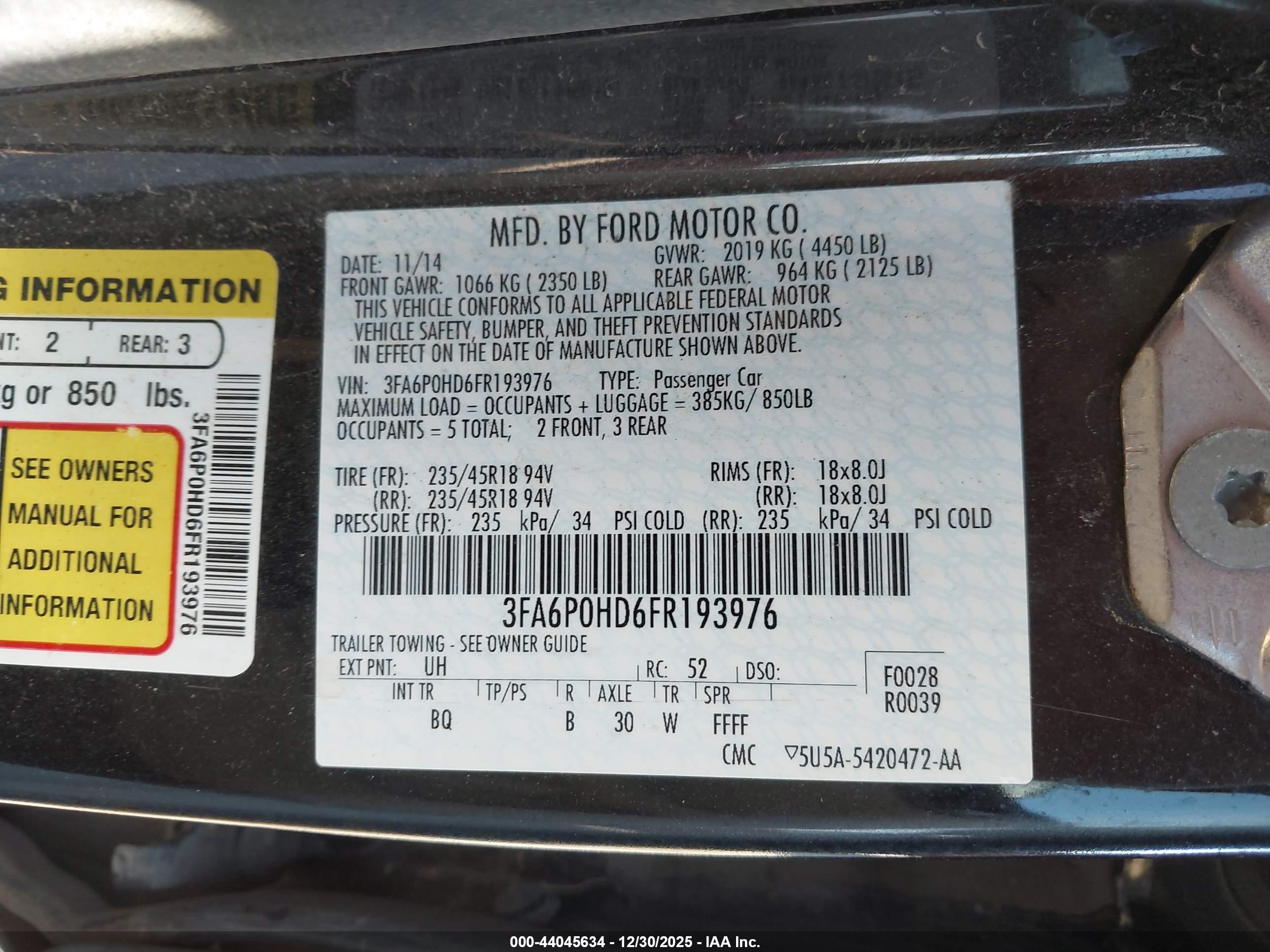 FORD FUSION image 9