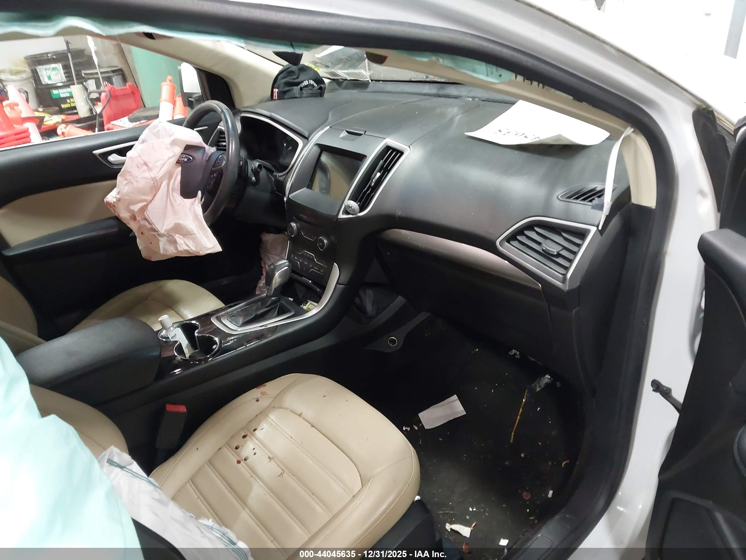 FORD EDGE image 5