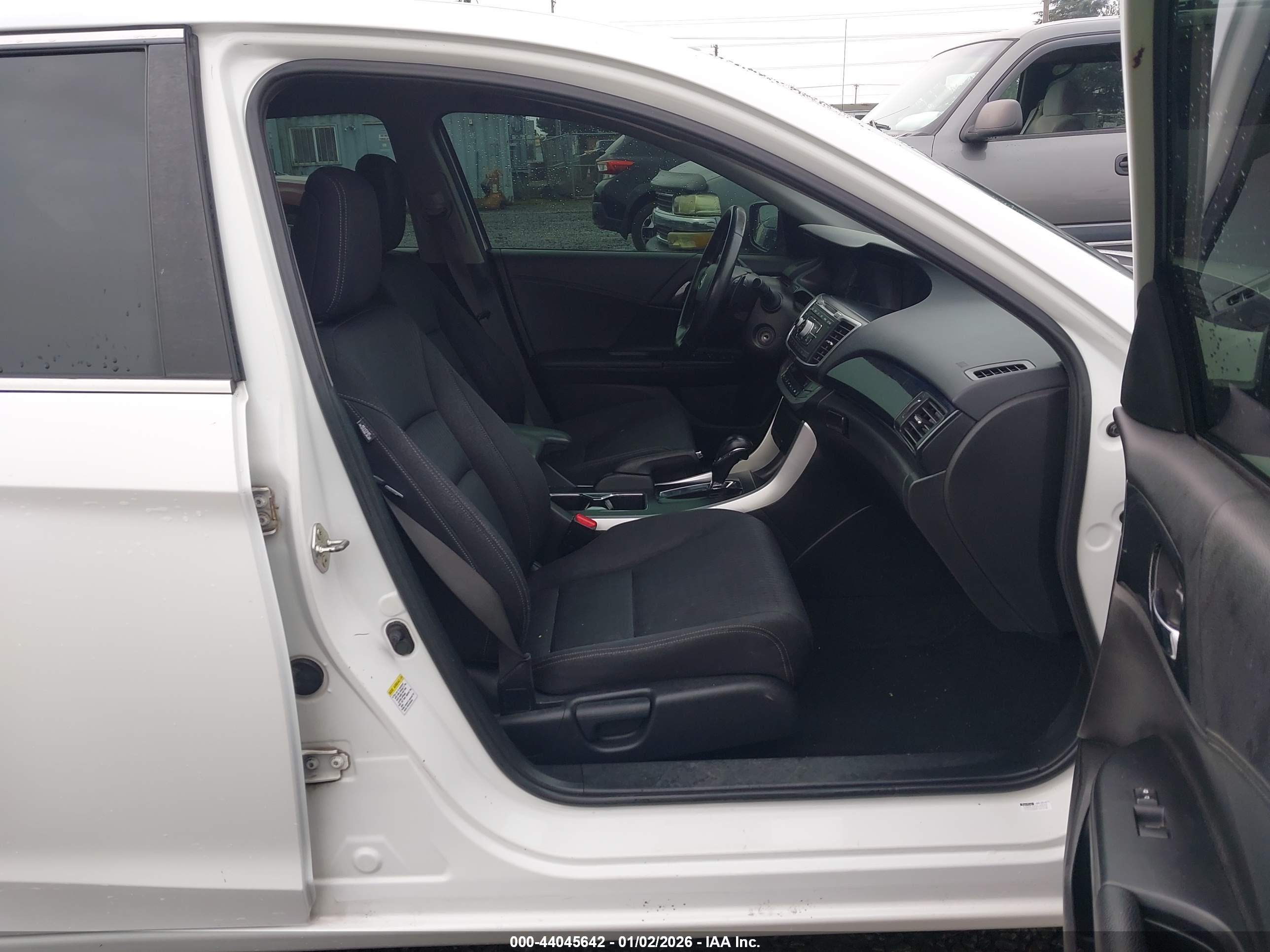 HONDA ACCORD image 5