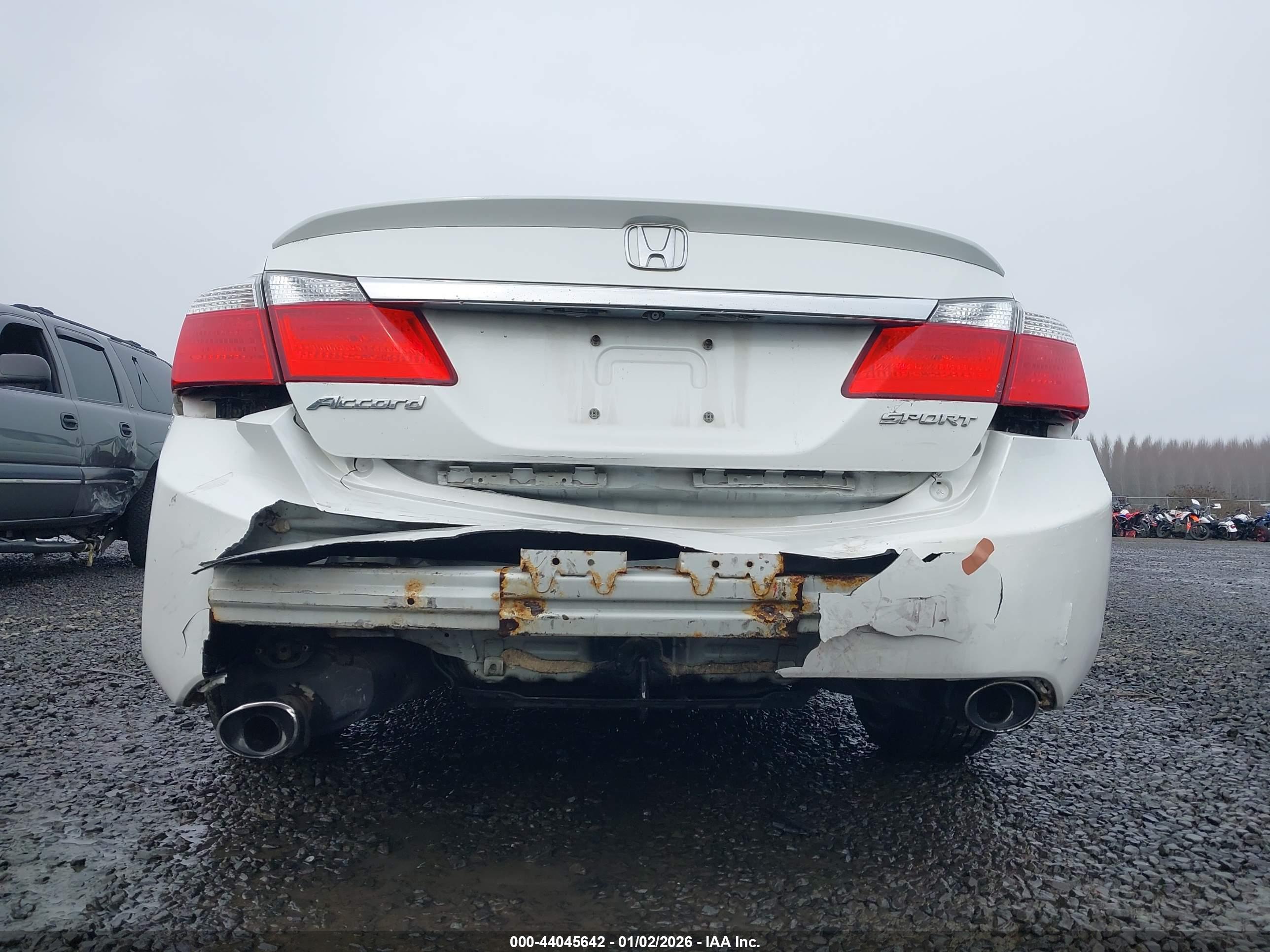 HONDA ACCORD image 6
