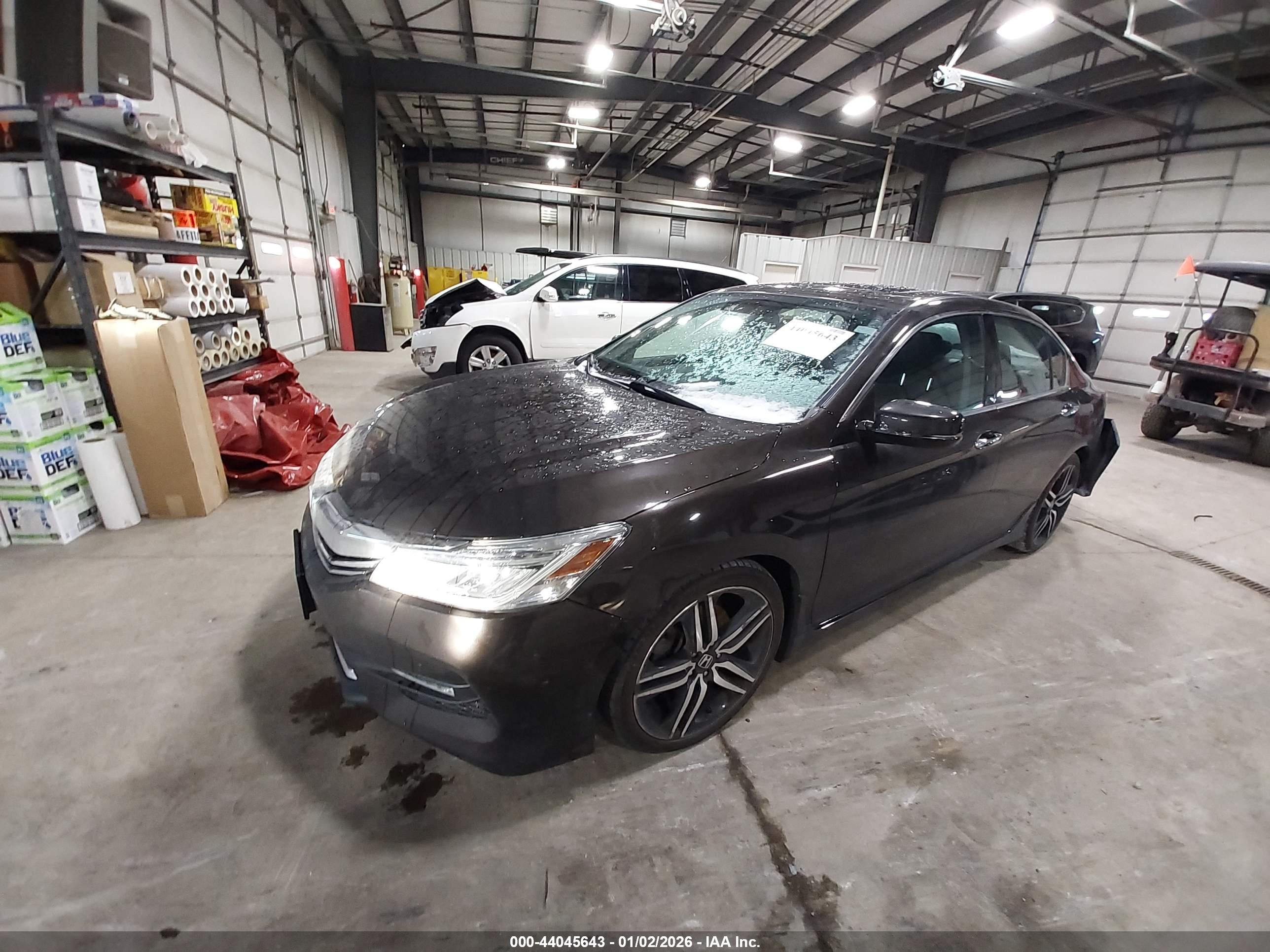 HONDA ACCORD image 2