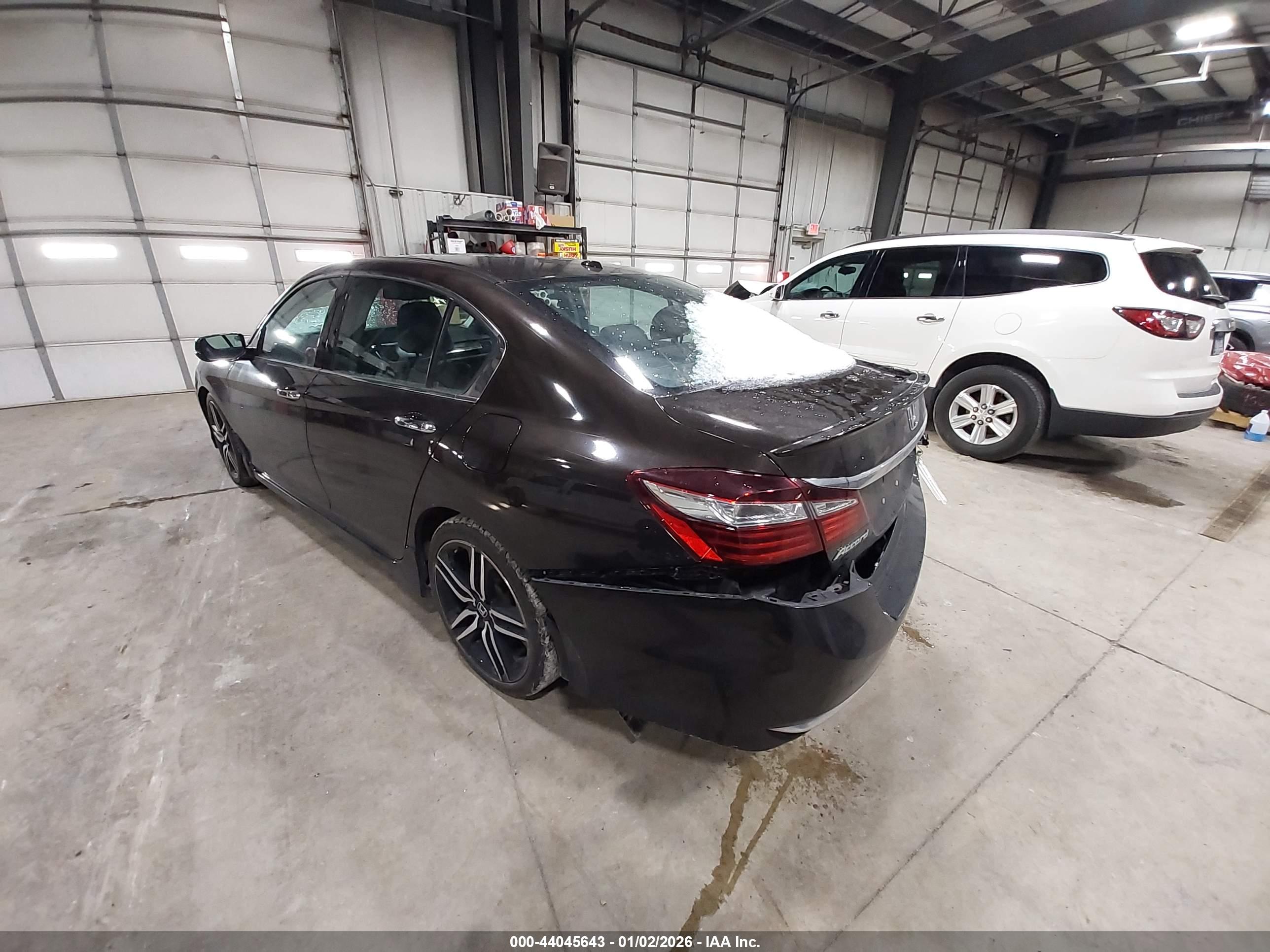 HONDA ACCORD image 3