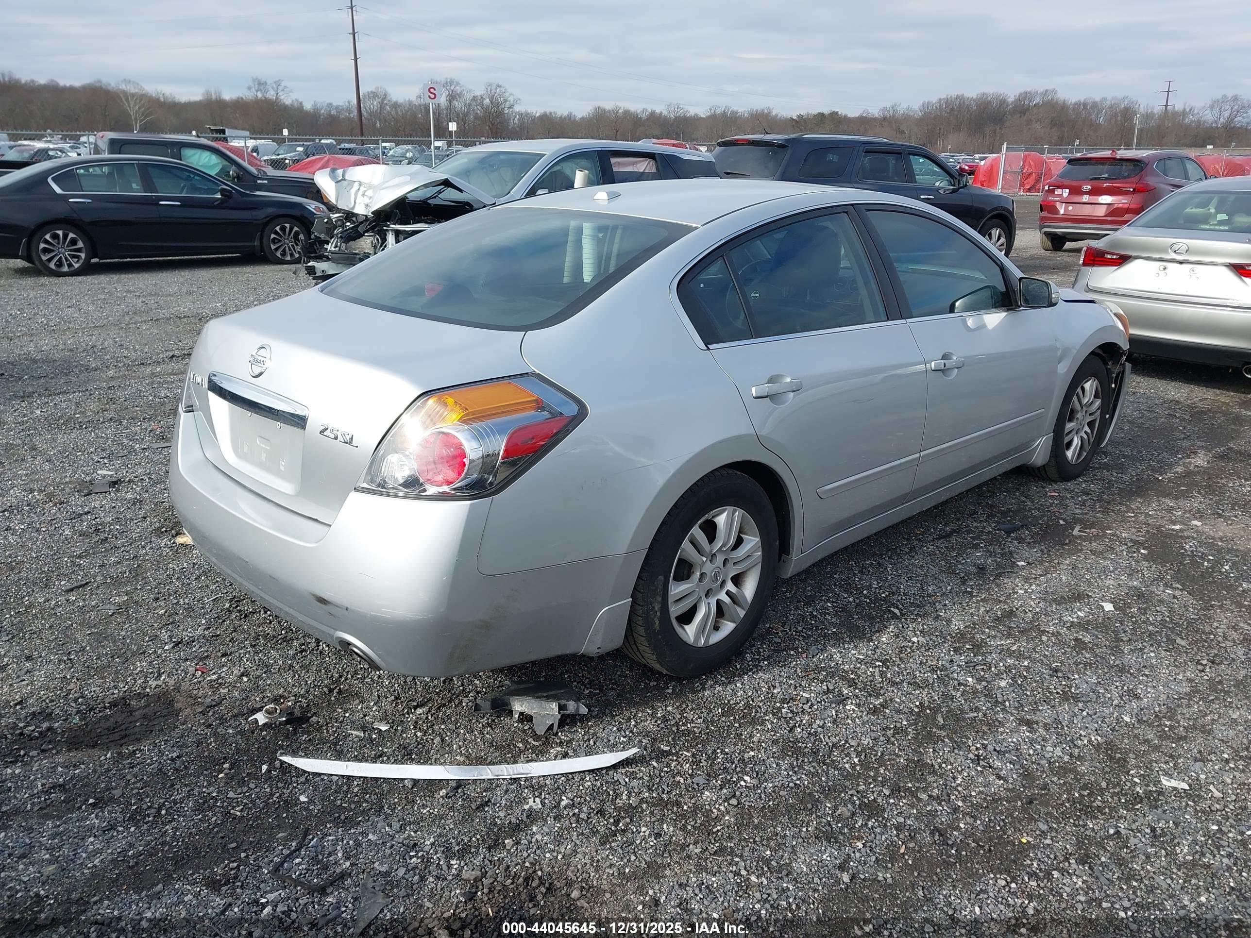 NISSAN ALTIMA image 4