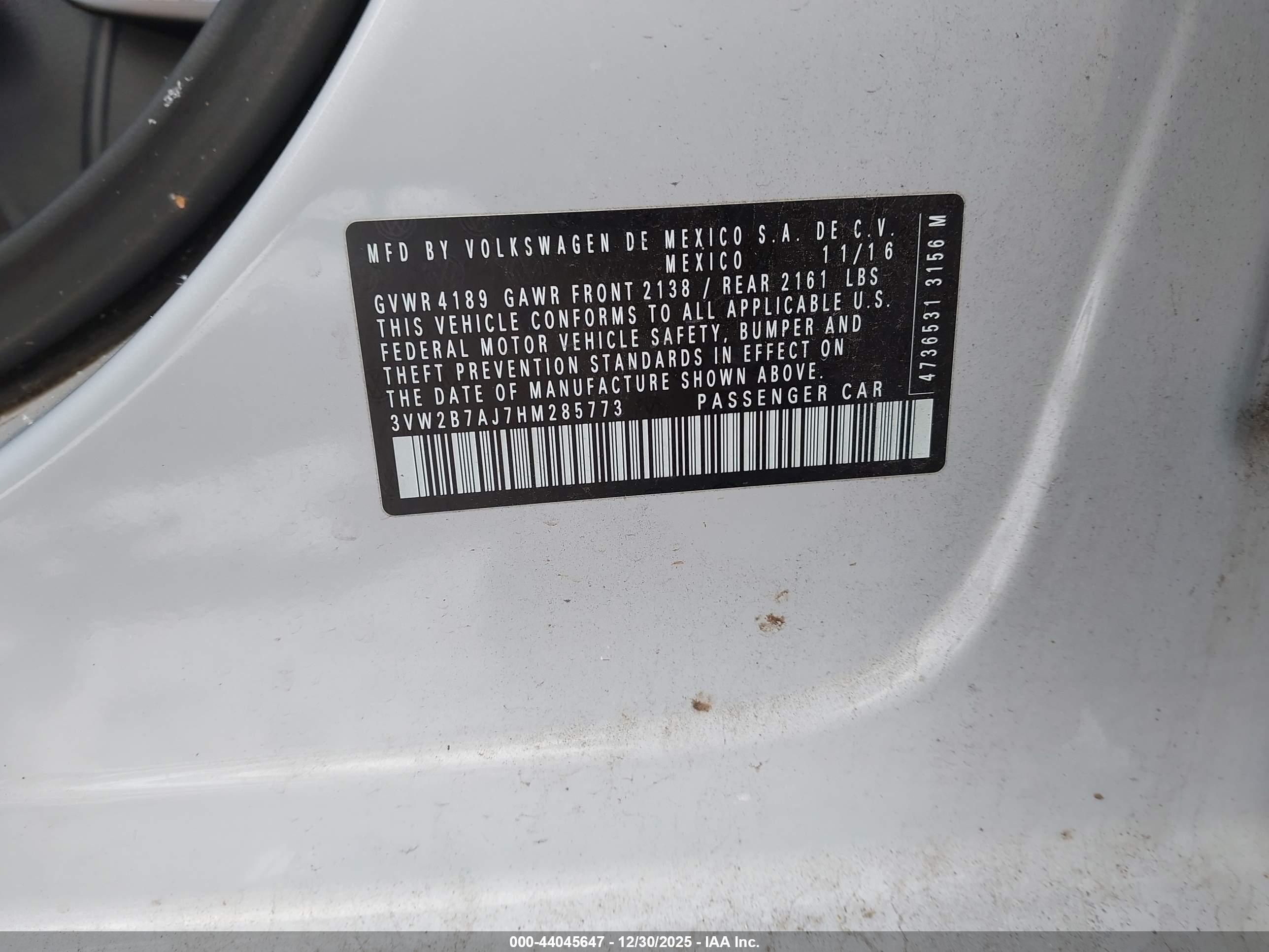 VOLKSWAGEN JETTA image 9