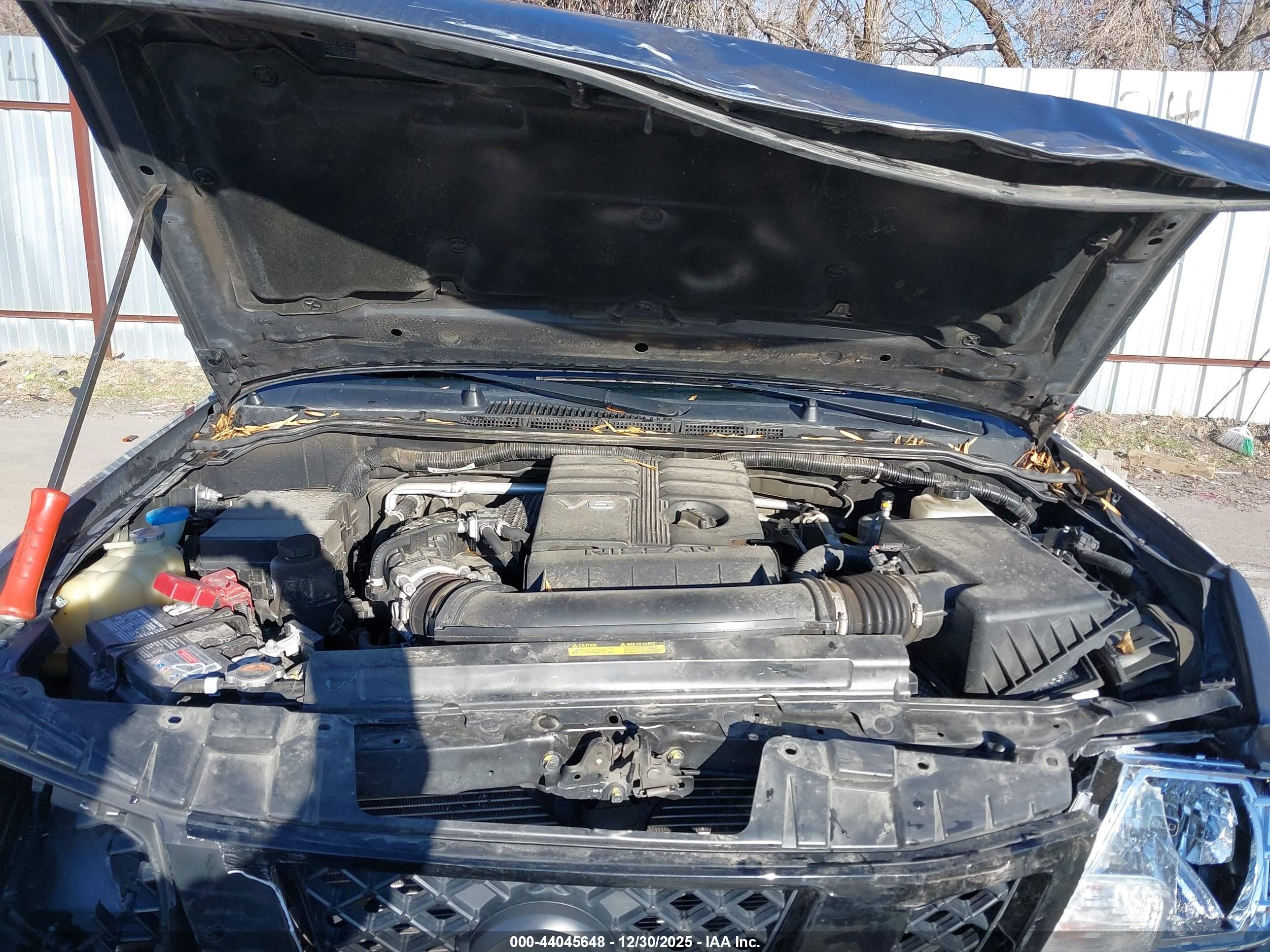 NISSAN FRONTIER image 10