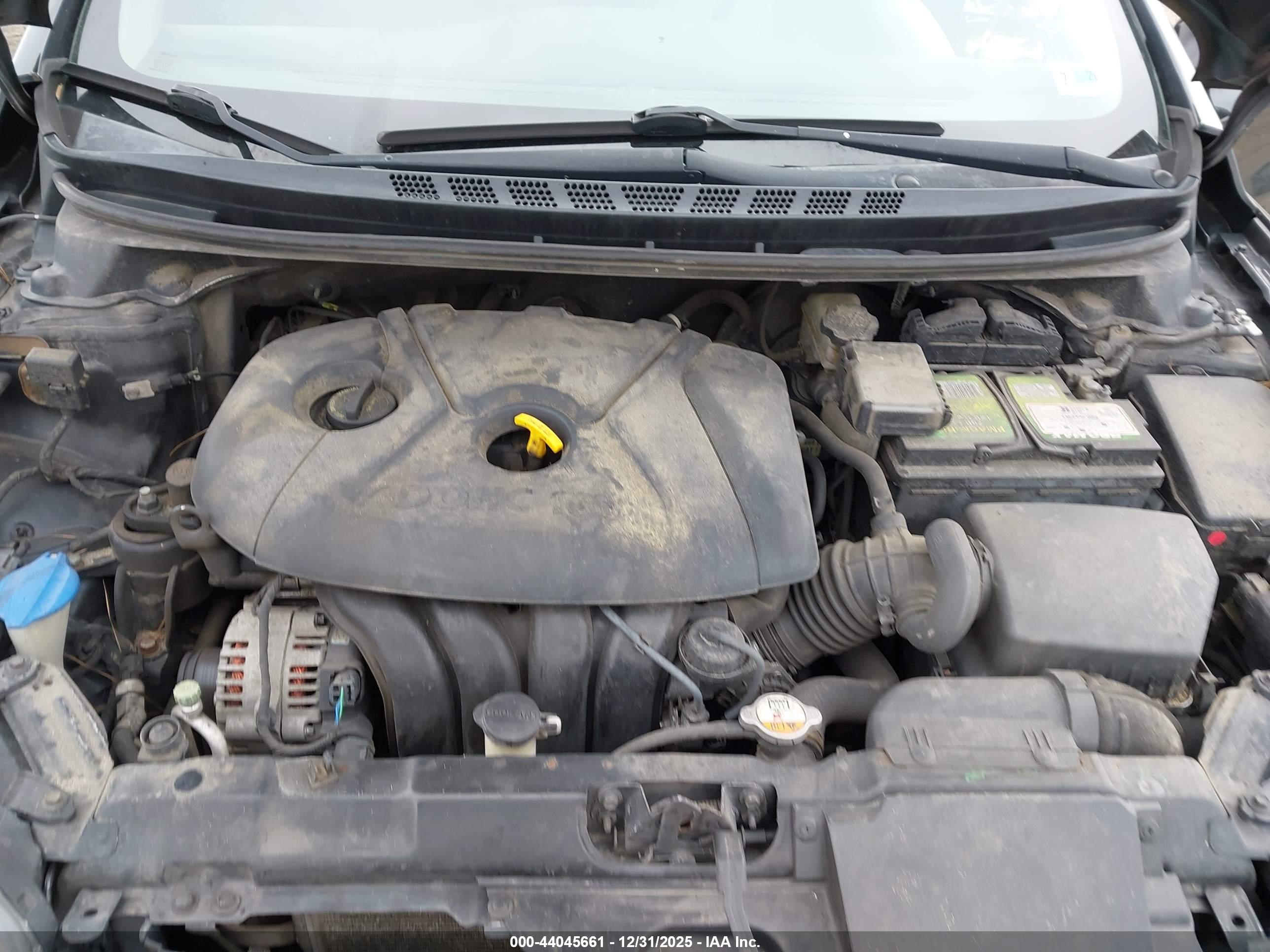 HYUNDAI ELANTRA image 10