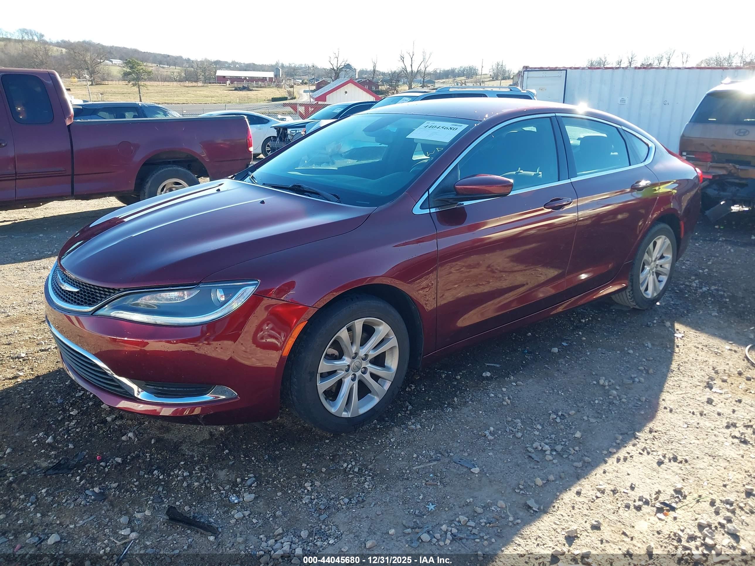 CHRYSLER 200 image 2