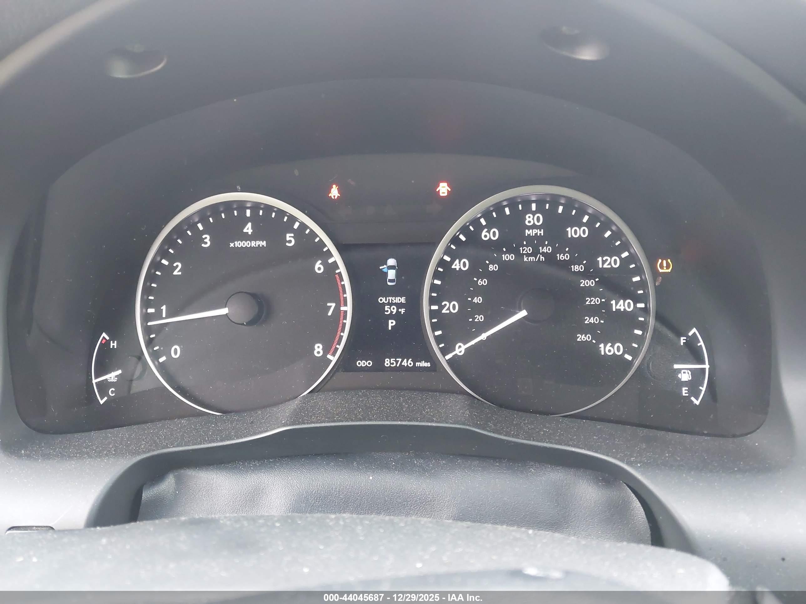 LEXUS ES image 7
