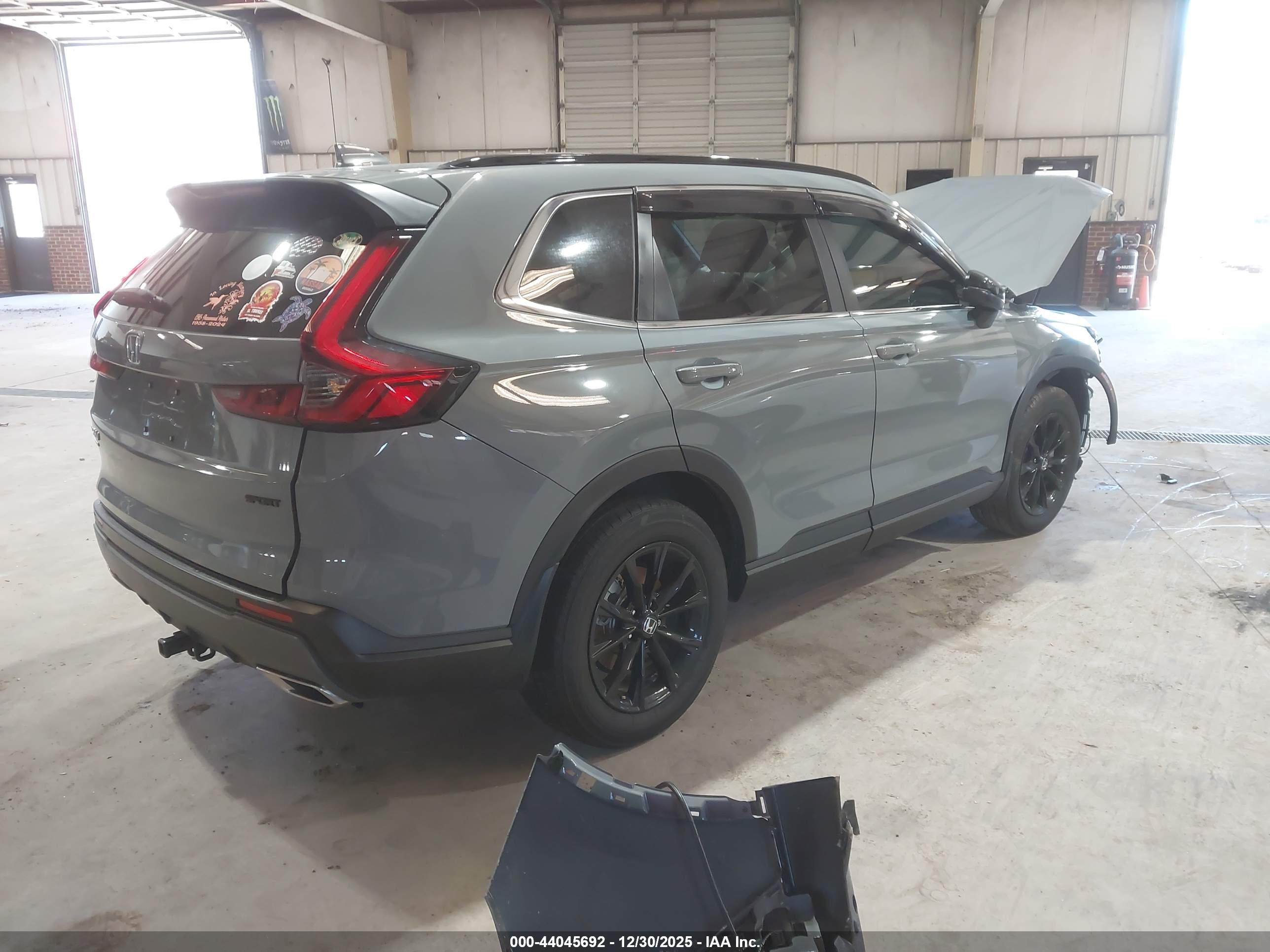 HONDA CR-V image 4
