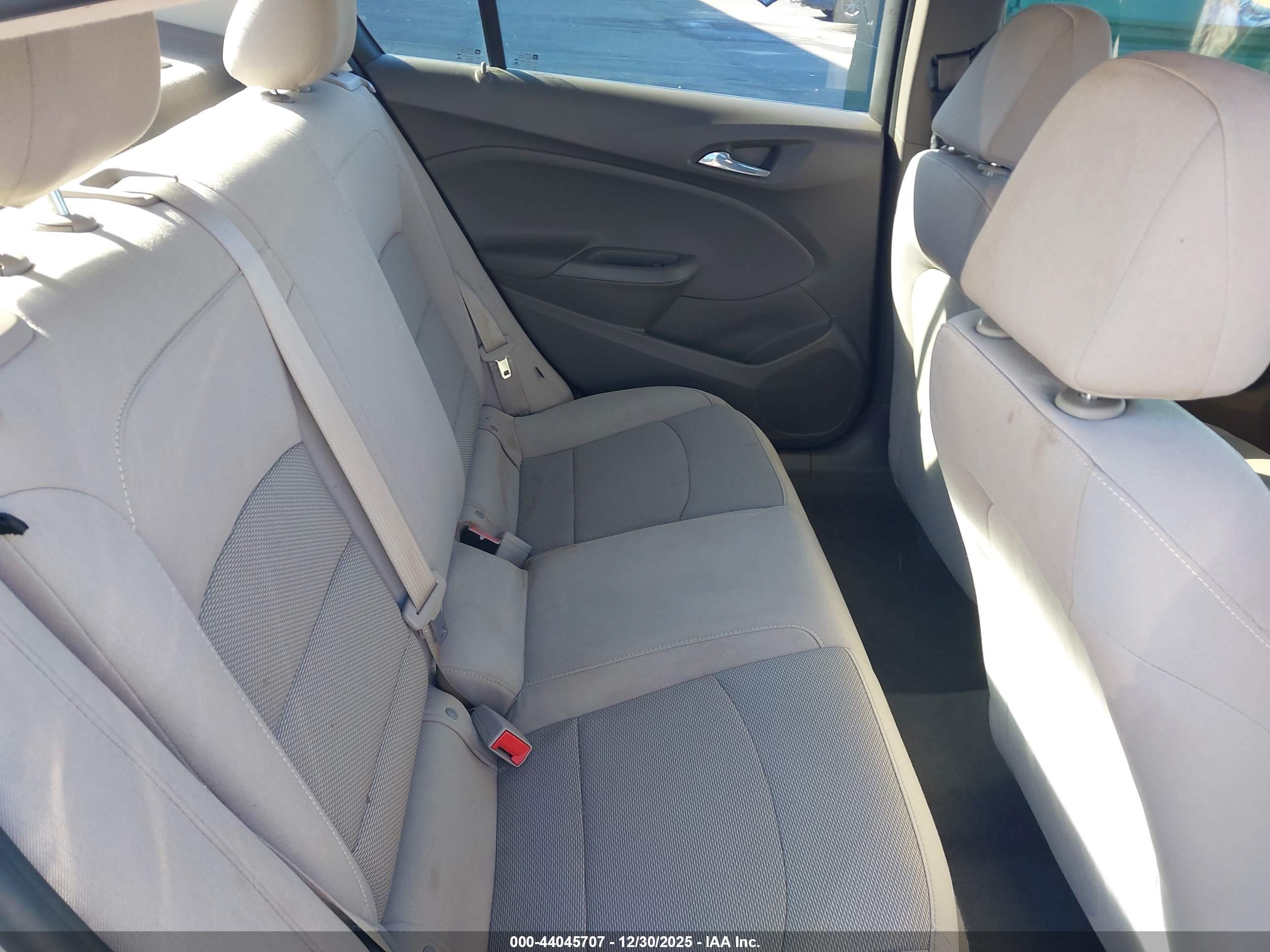 CHEVROLET CRUZE image 8