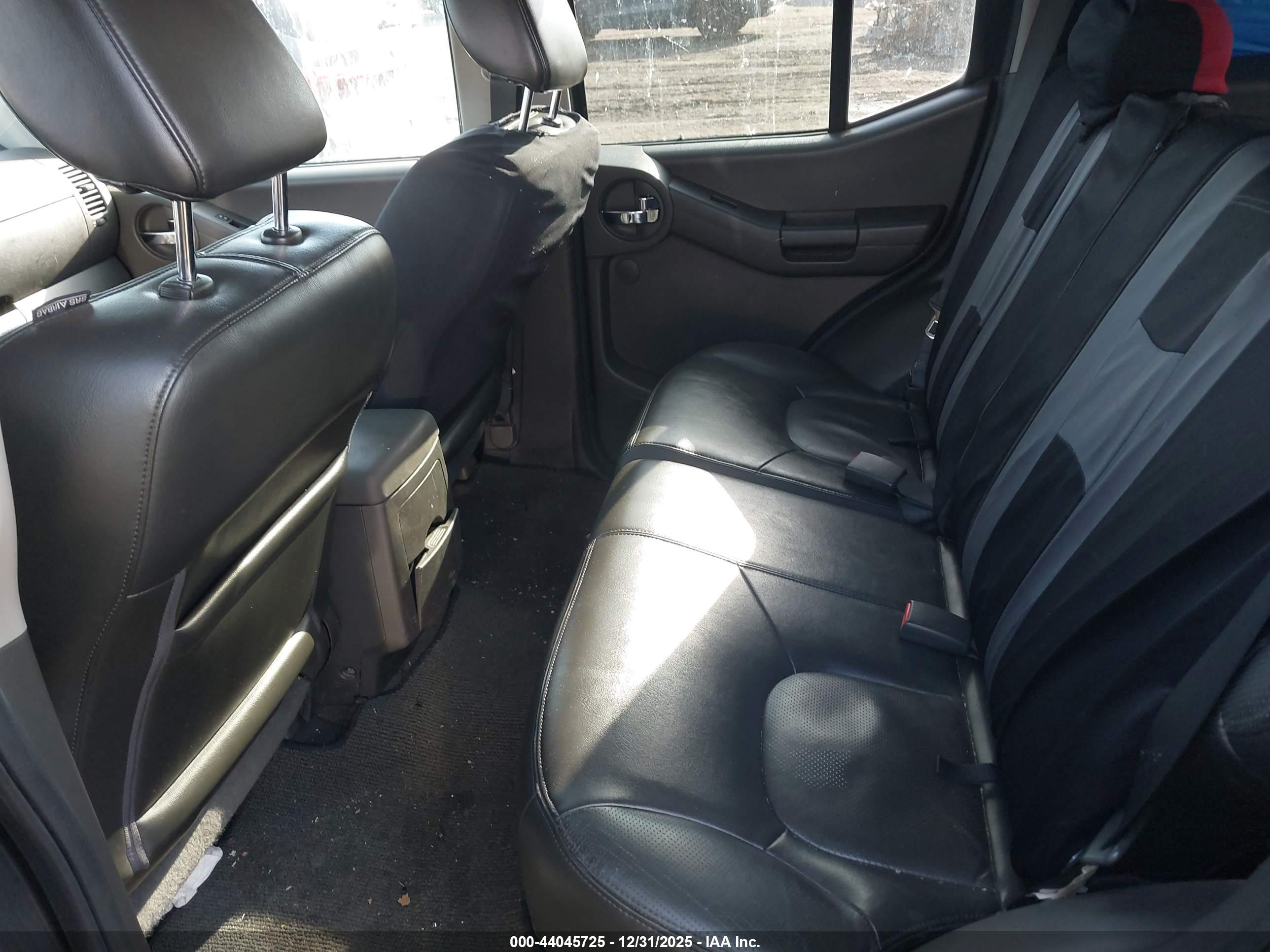 NISSAN XTERRA image 8