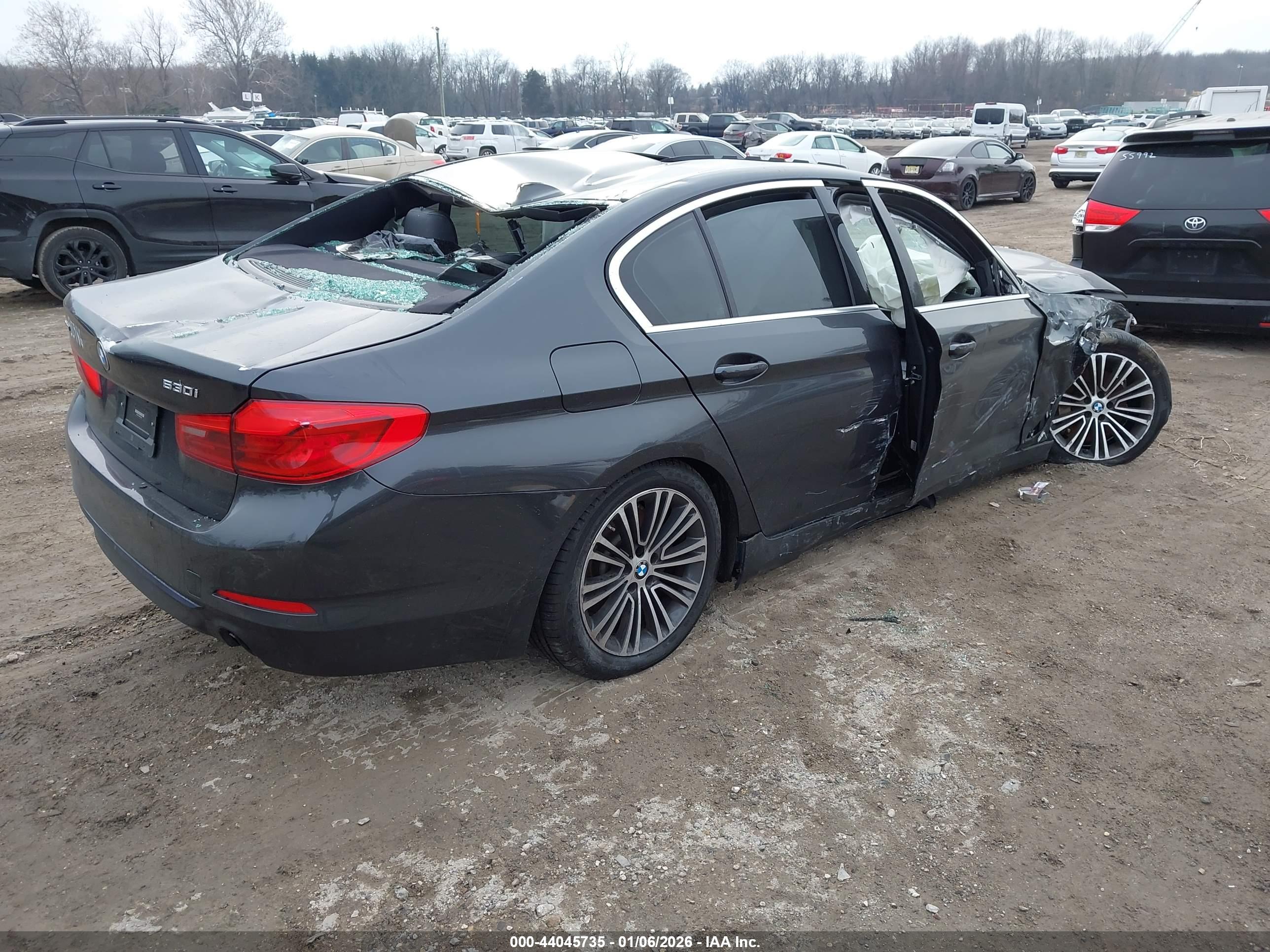 BMW 530I image 4