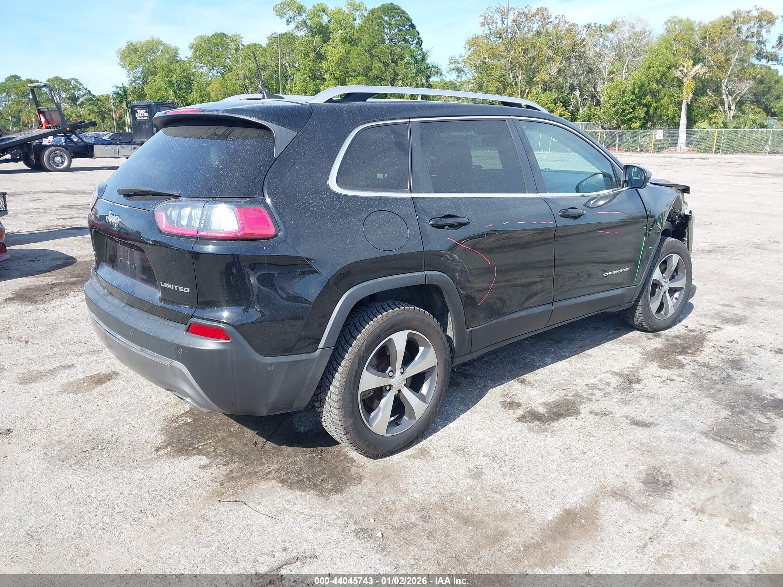 JEEP CHEROKEE image 4