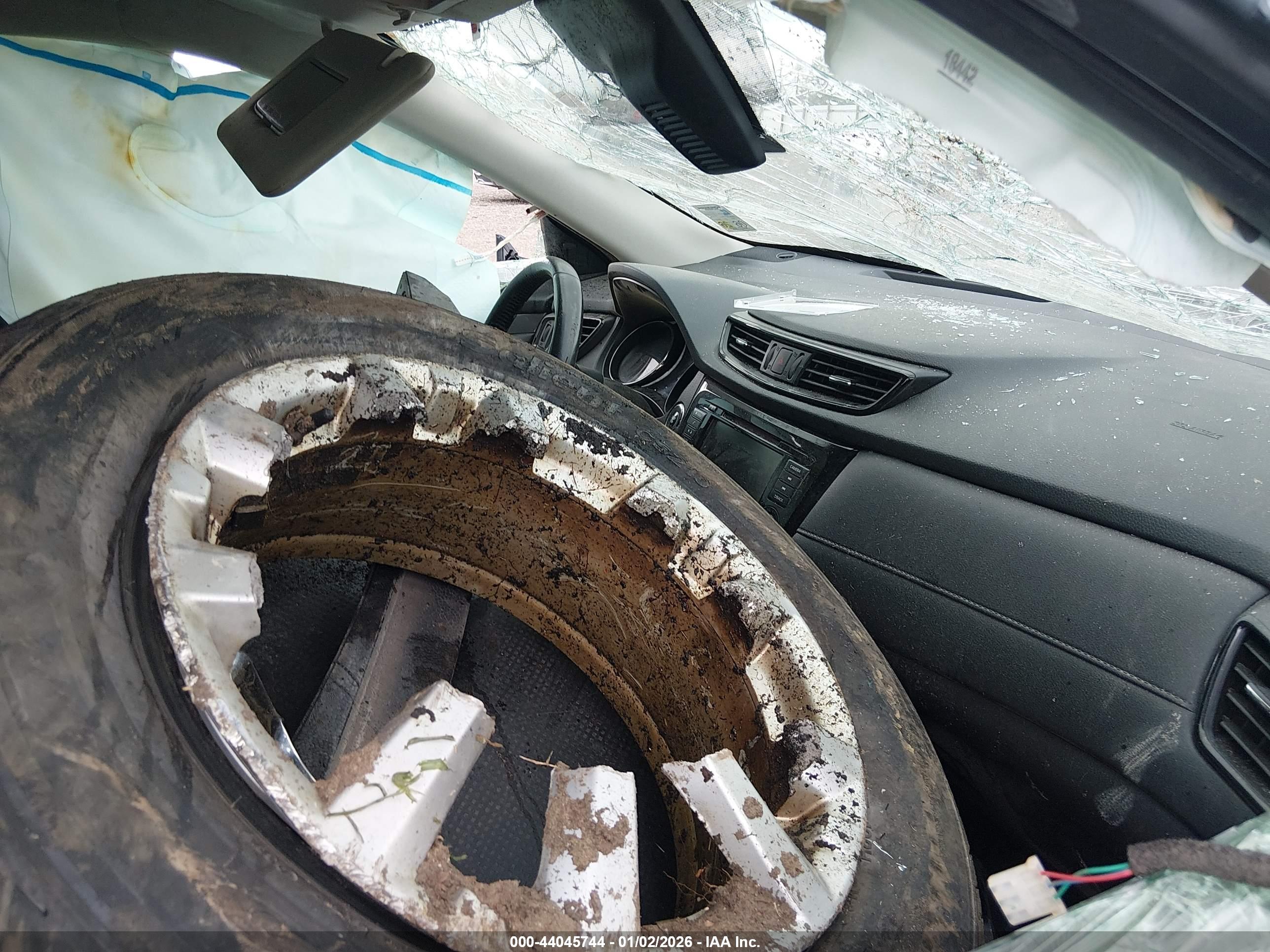 NISSAN ROGUE image 5