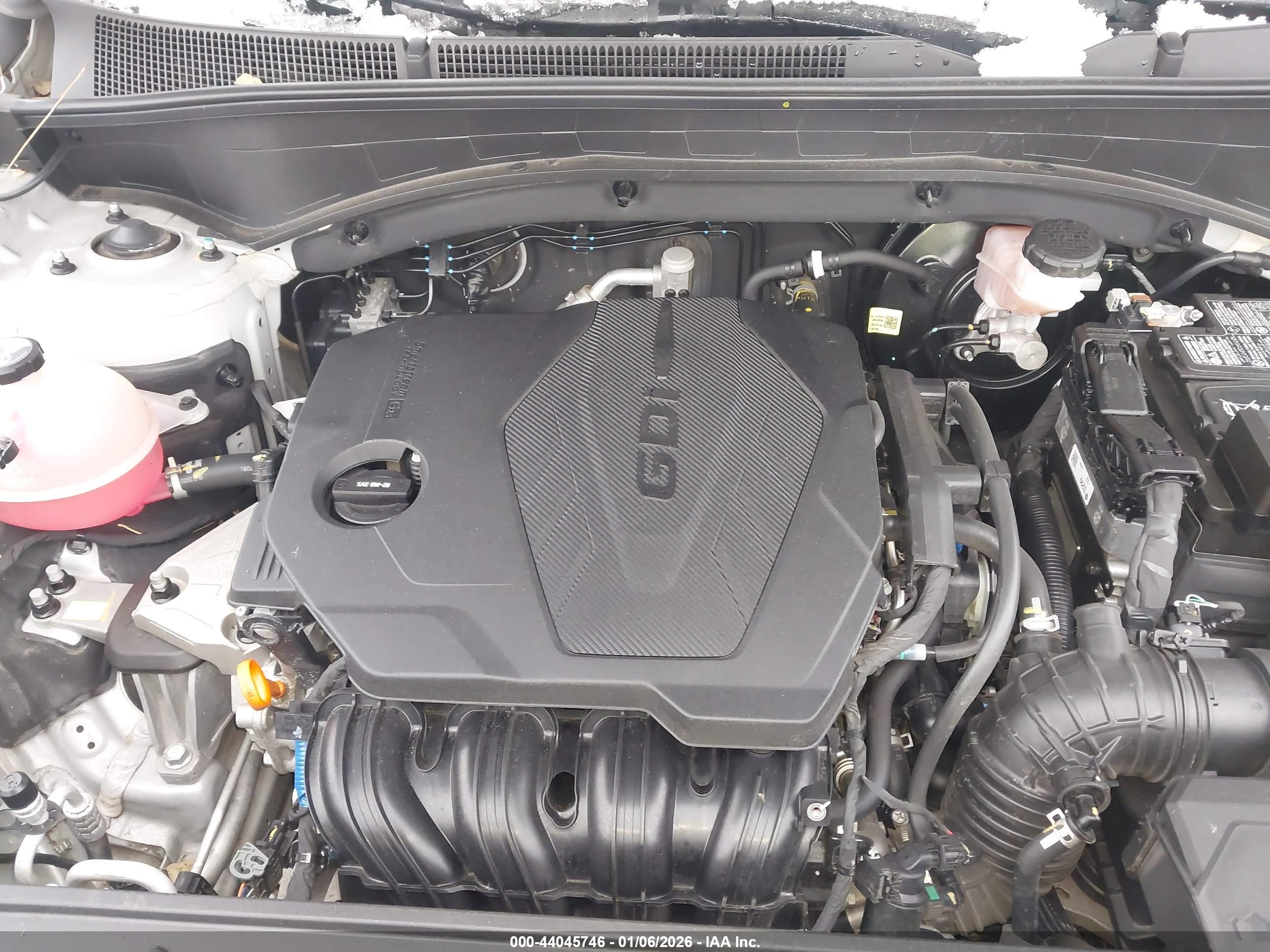 HYUNDAI SANTA image 10