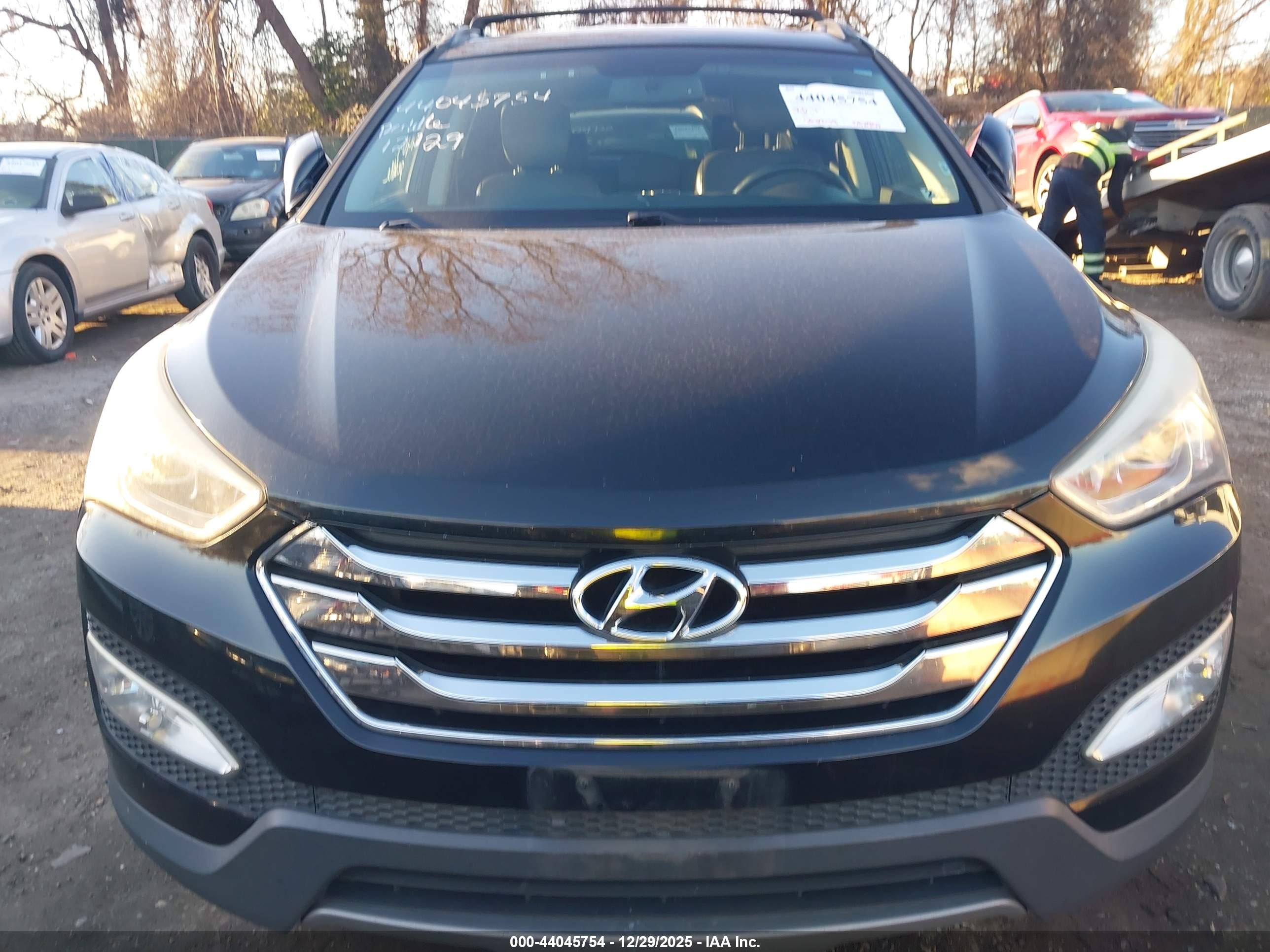 HYUNDAI SANTA image 6
