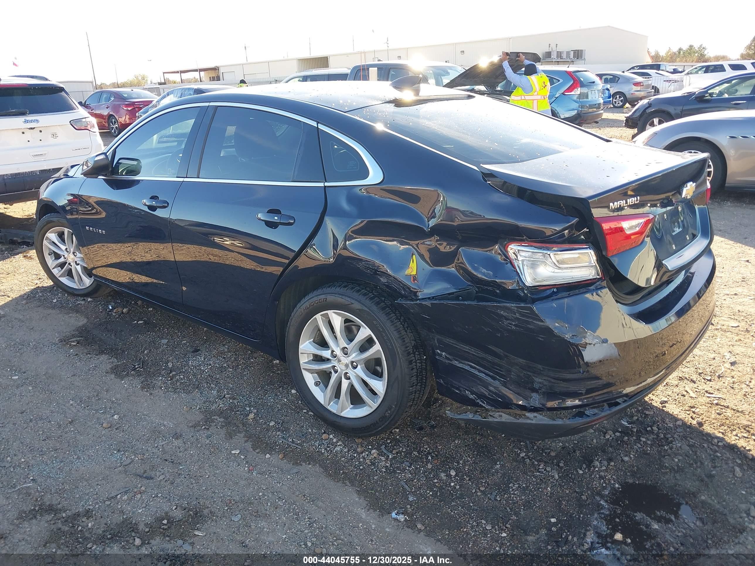 CHEVROLET MALIBU image 3