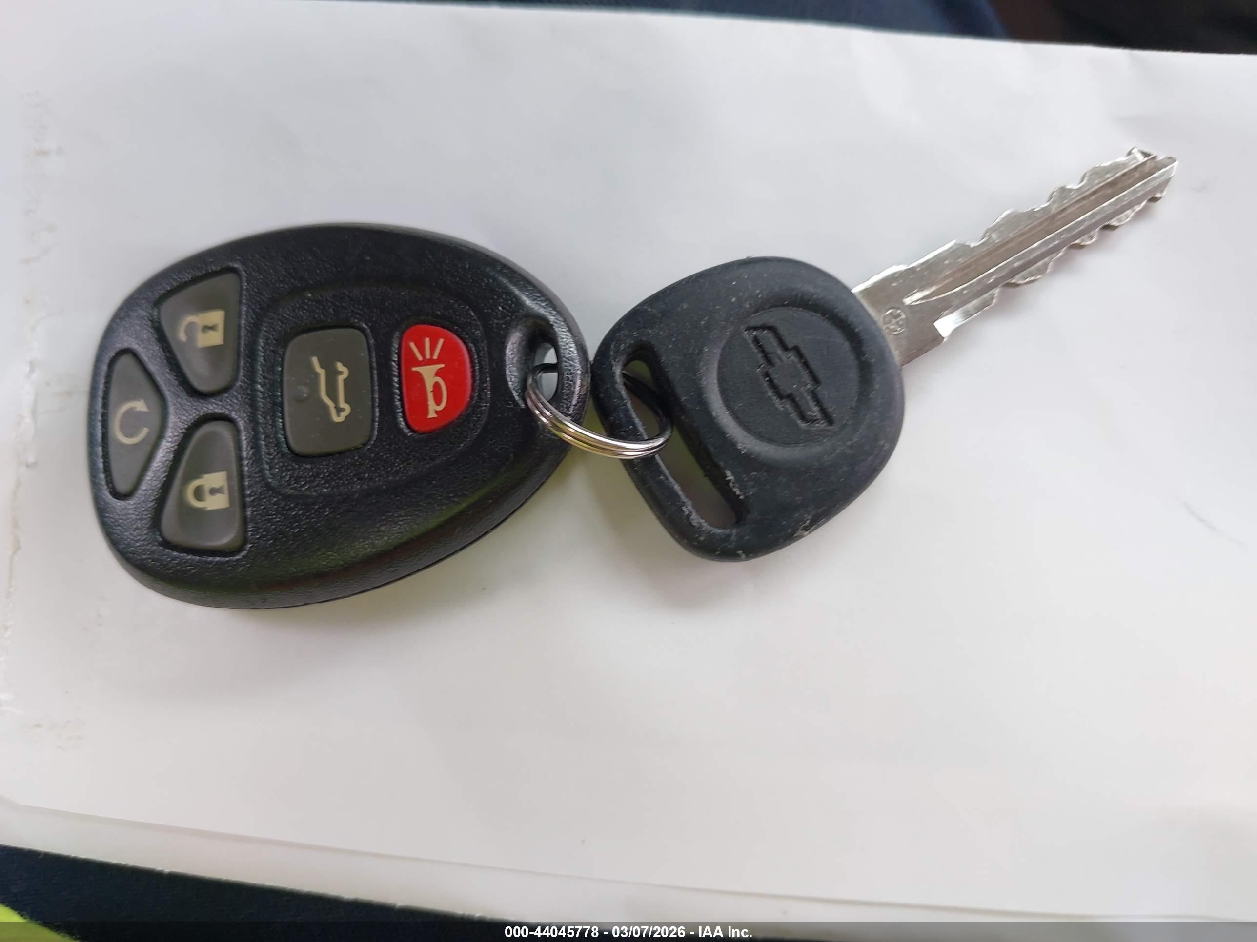 CHEVROLET TRAVERSE image 11