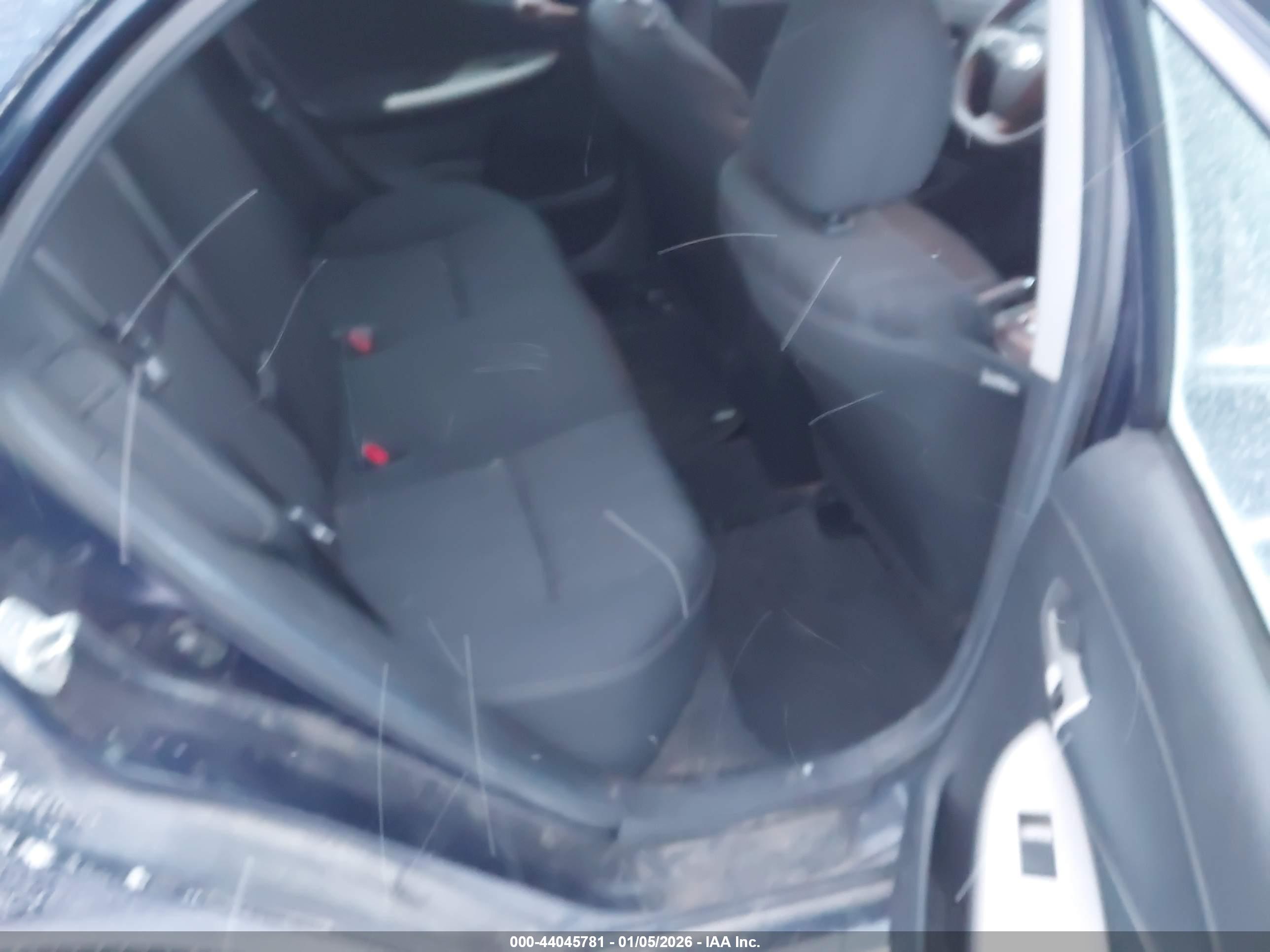 TOYOTA COROLLA image 8
